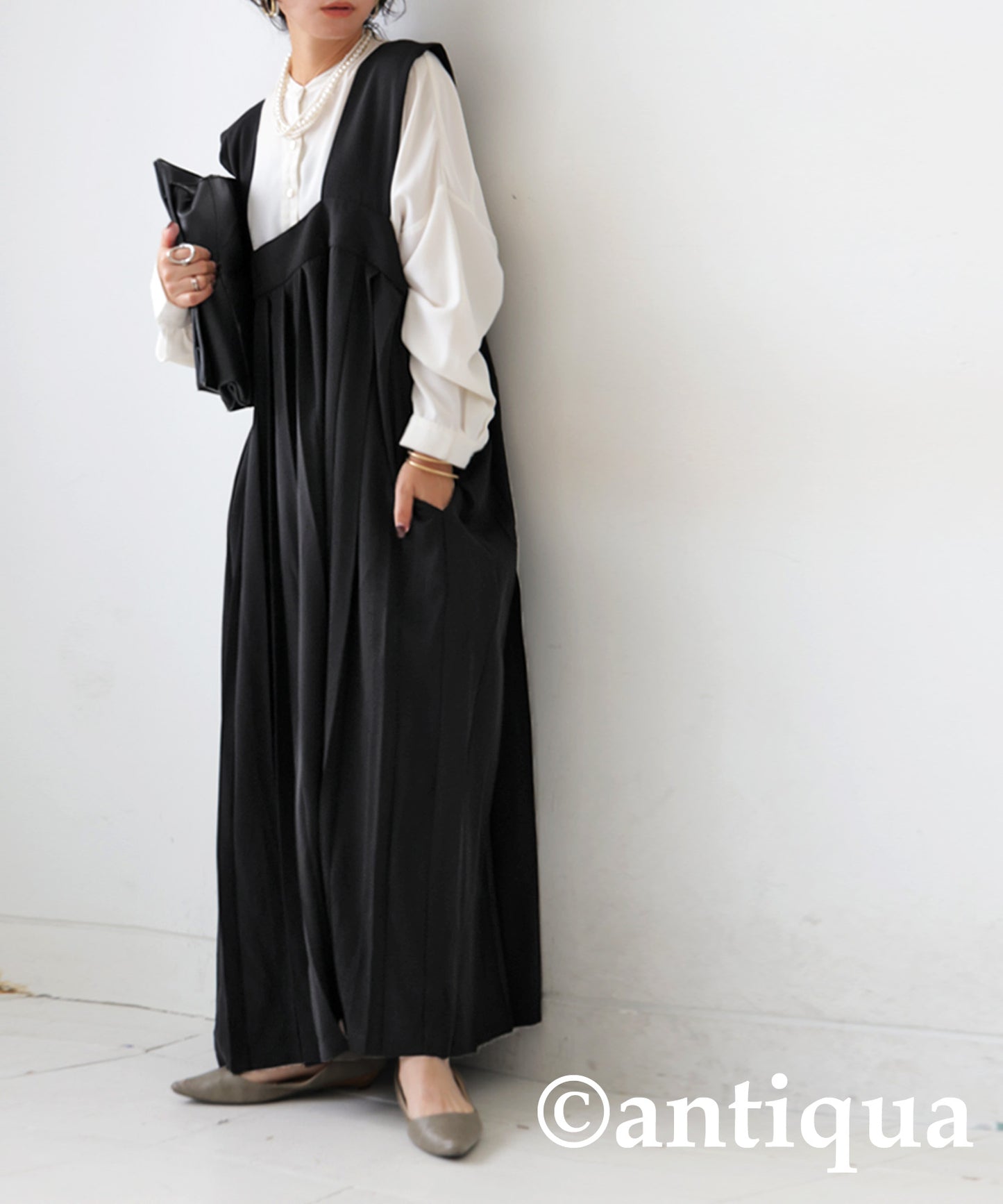 Pleated Design Dress Ladies