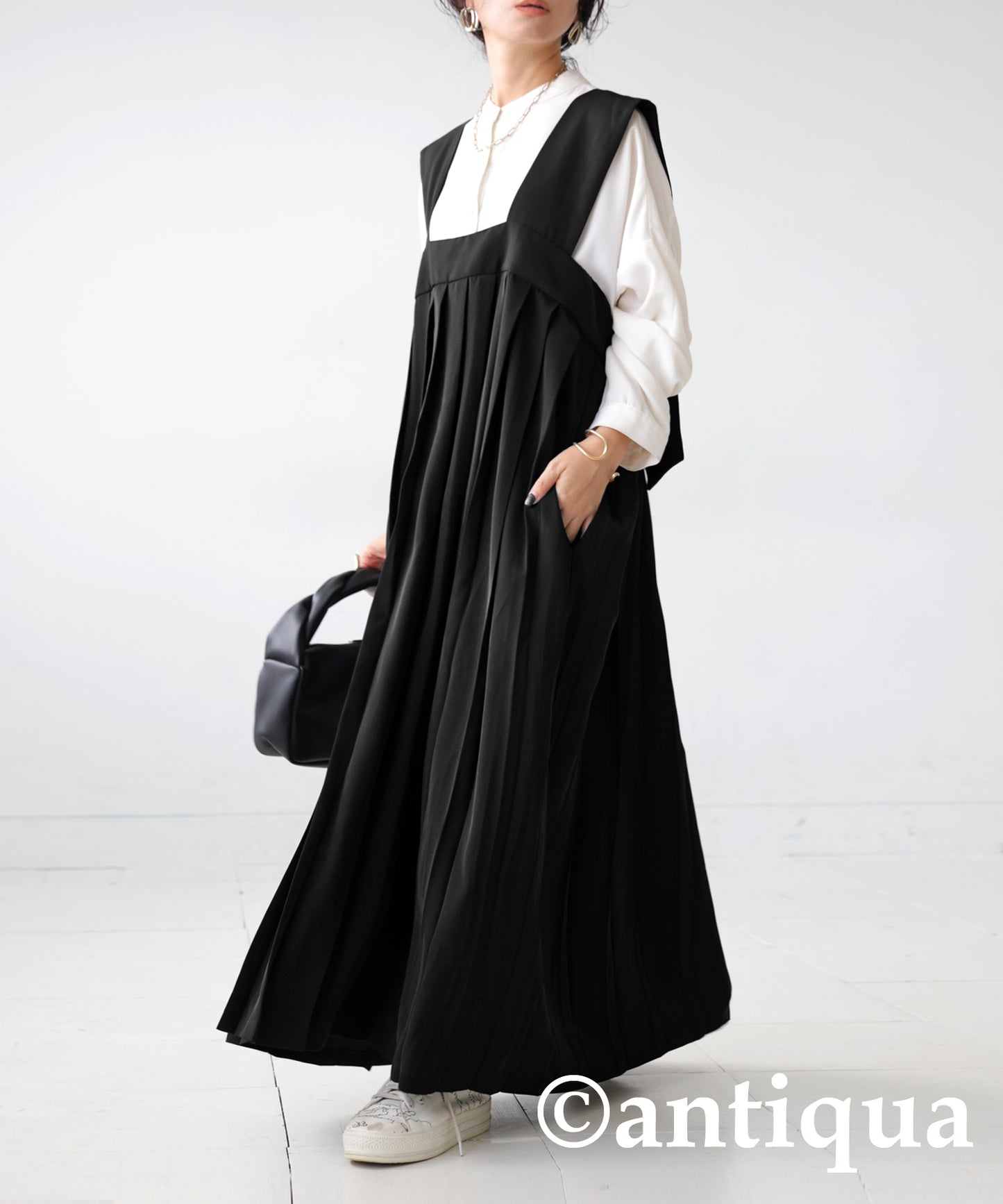 Pleated Design Dress Ladies
