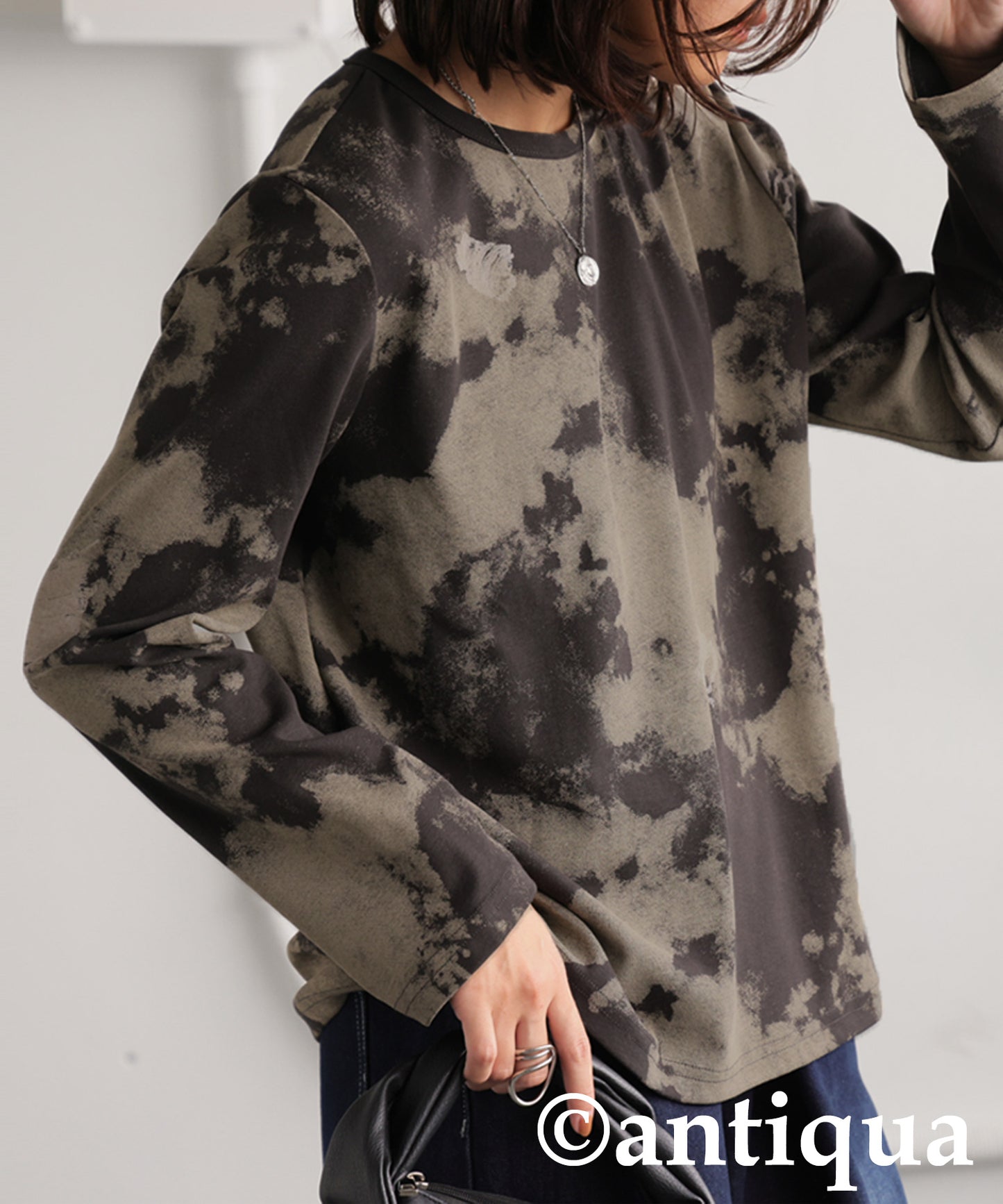 Nuance Pattern Tops Ladies