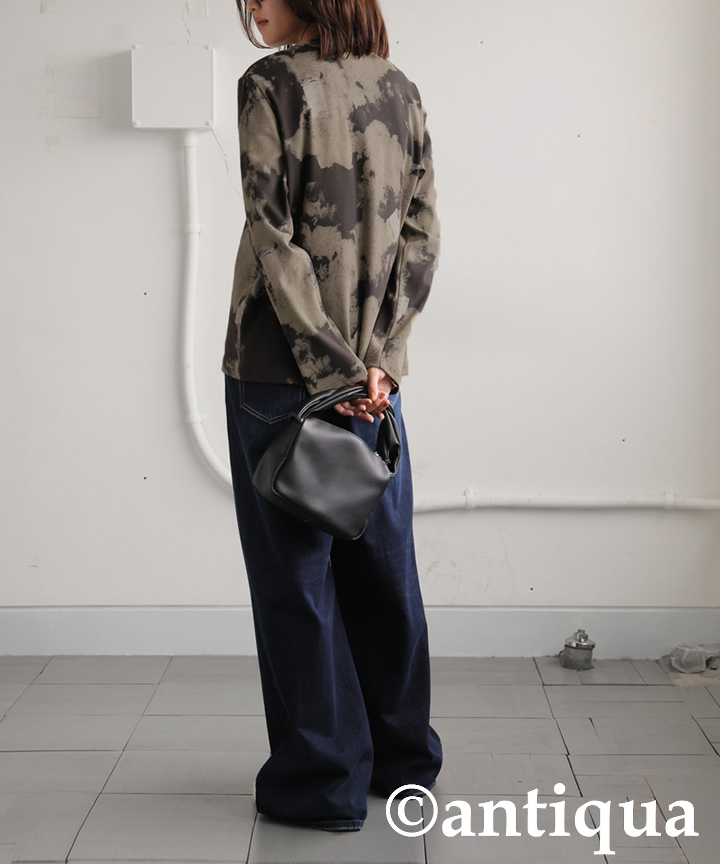 Nuance Pattern Tops Ladies