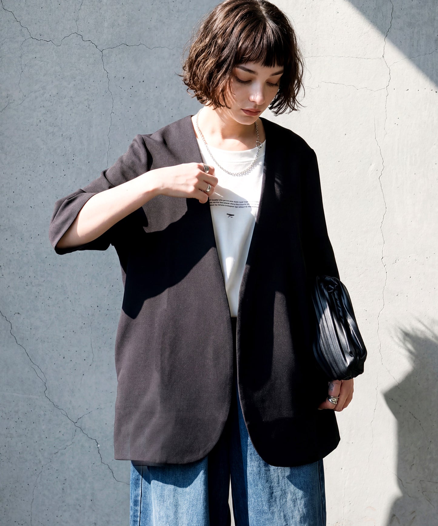 Collarless Short-Sleeved Jacket Ladies