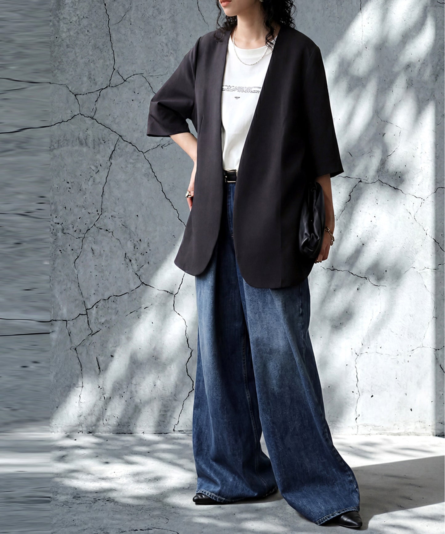 Collarless Short-Sleeved Jacket Ladies