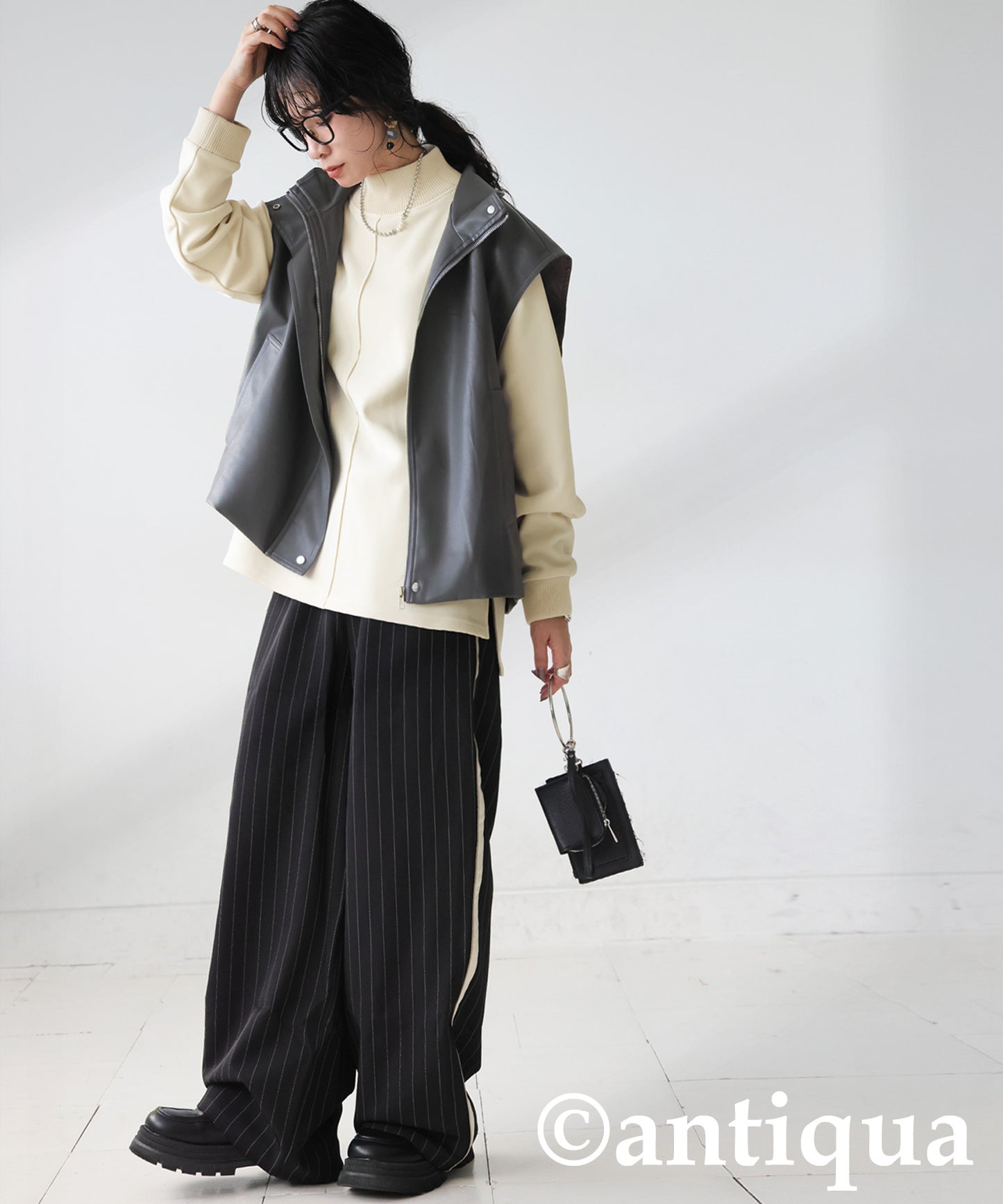 Mock Neck Pullover Ladies