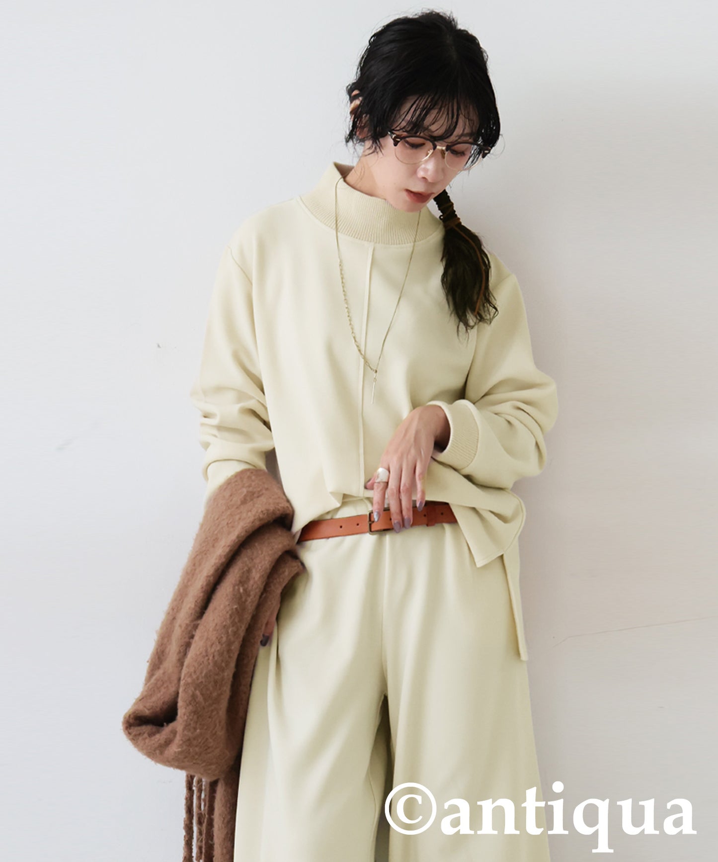 Mock Neck Pullover Ladies