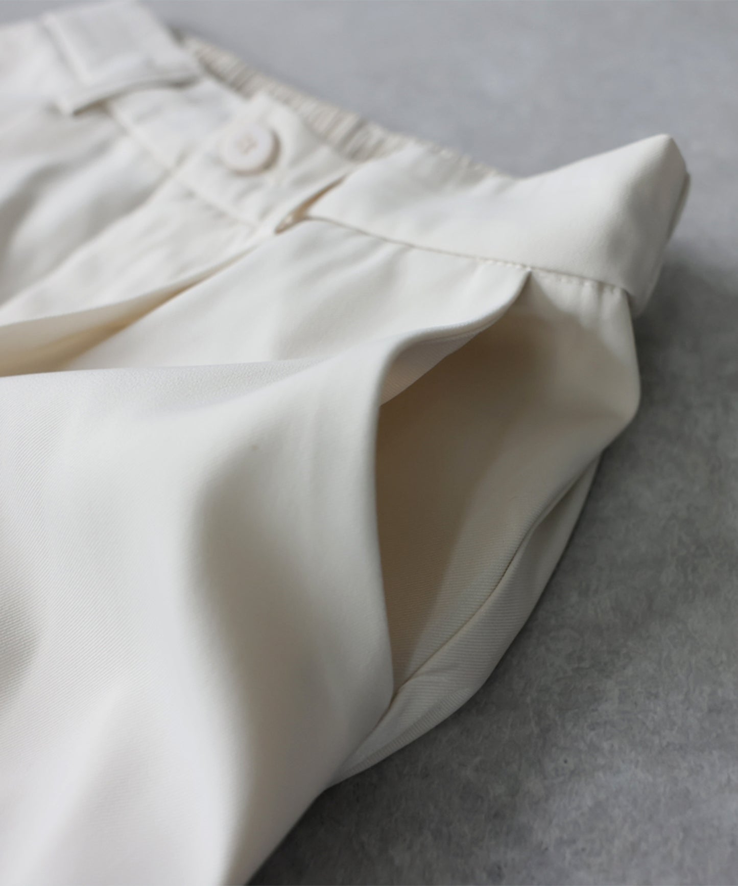 Tucked Long Wide Pants Ladies