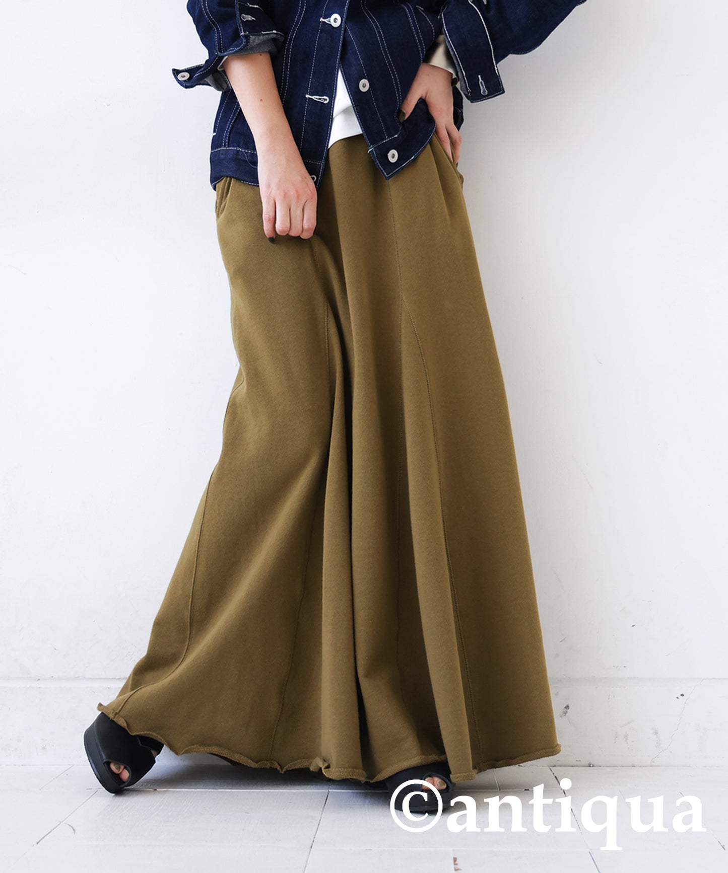 Pile Fabric Switching Flare Skirt Ladies