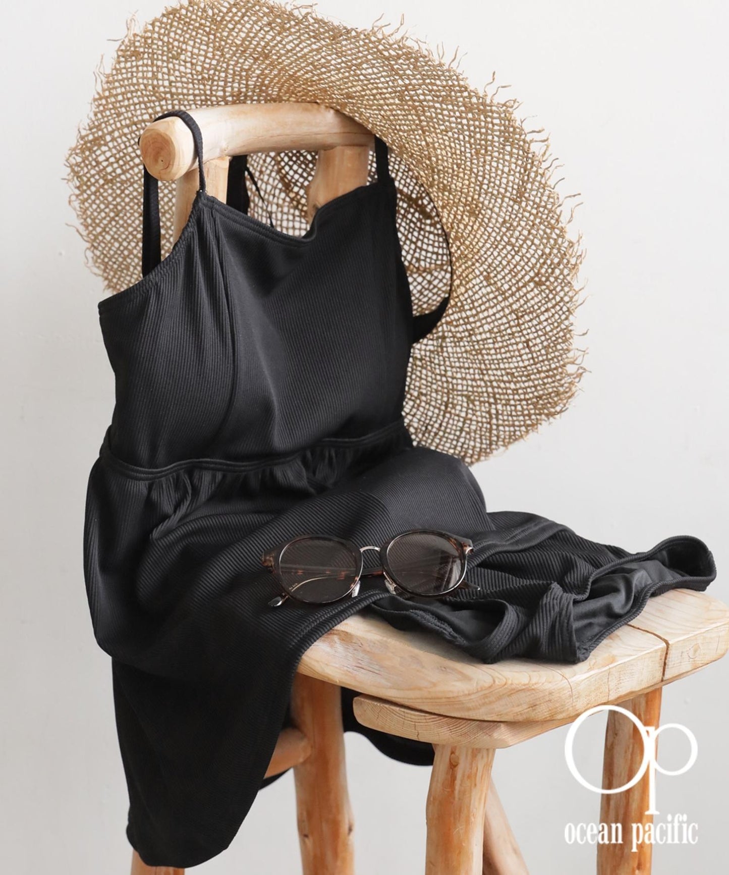 Ladies Swimsuit 4 Piece Set