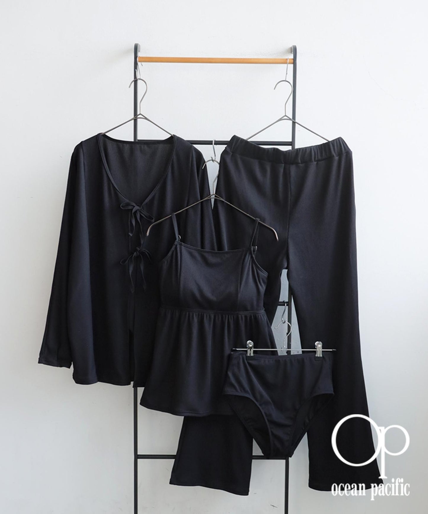 Ladies Swimsuit 4 Piece Set