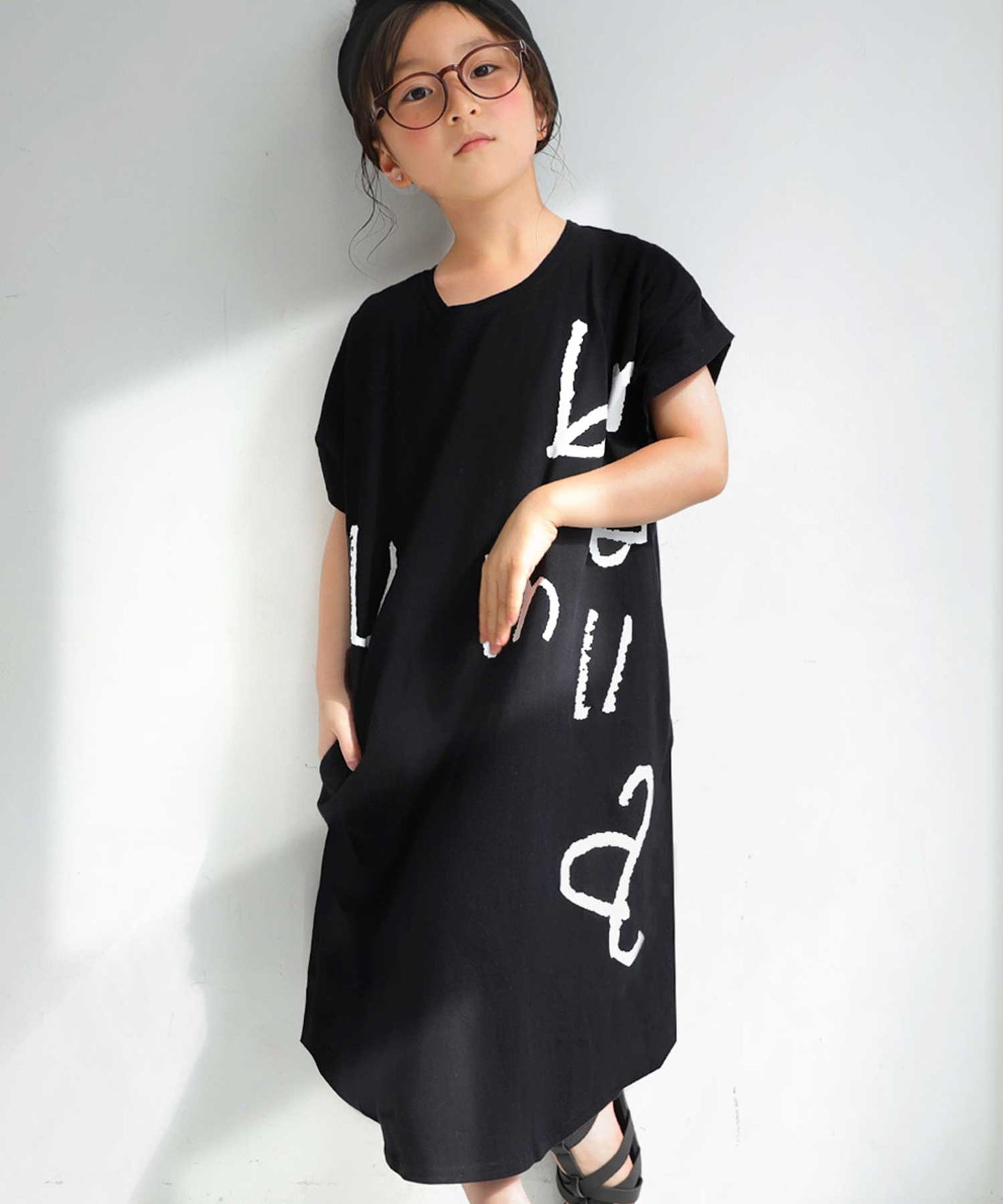 100%cotton hand drawn print dress Kids