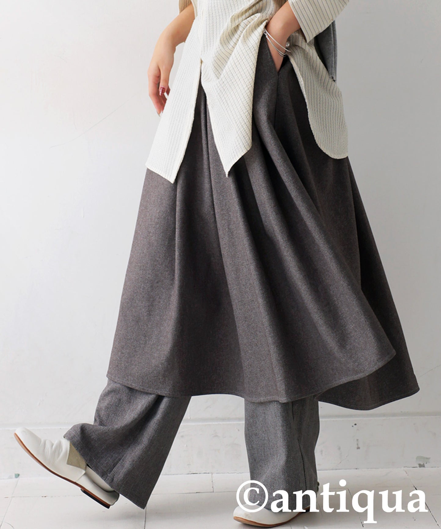 Tuck Flare Skirt Ladies