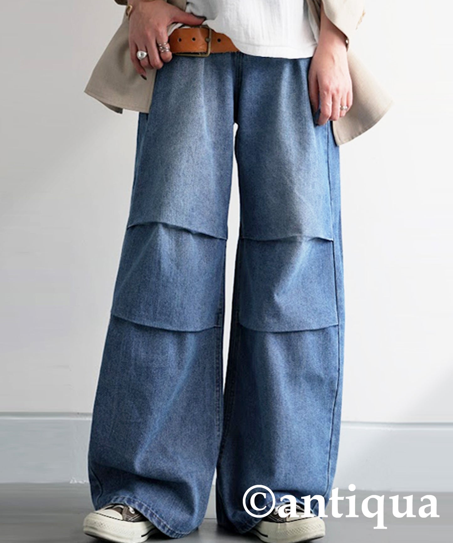 Knee-Tuck Denim Pants Ladies