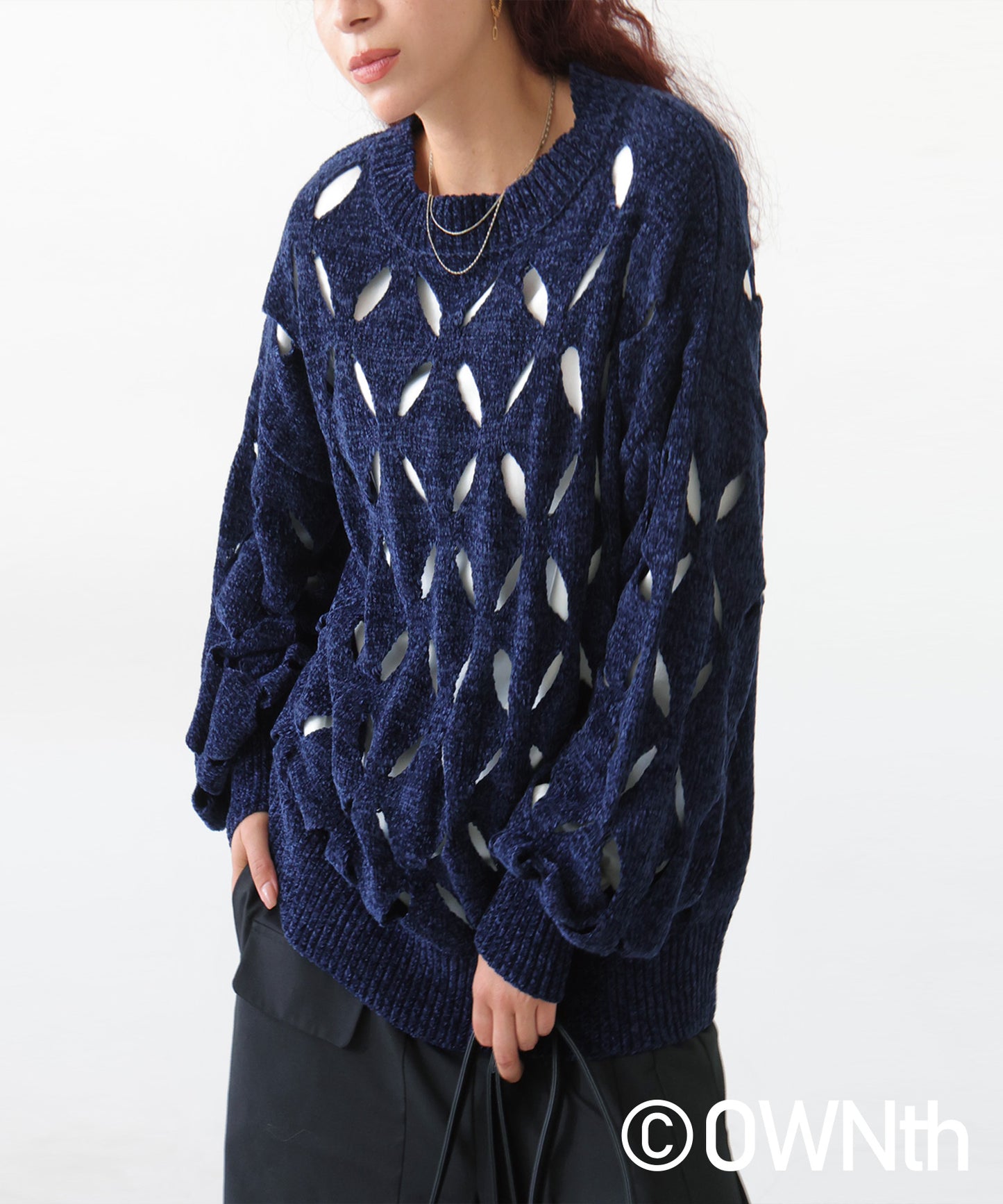 OWNth Diamond Pattern Cutout Crew Neck Knit Tops Ladies
