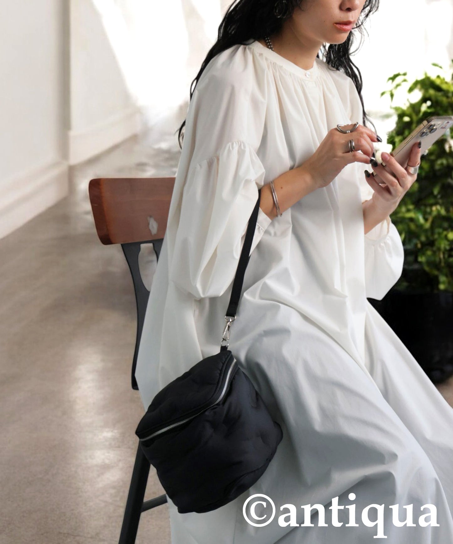 Cube-Shaped Vanity Bag Ladies