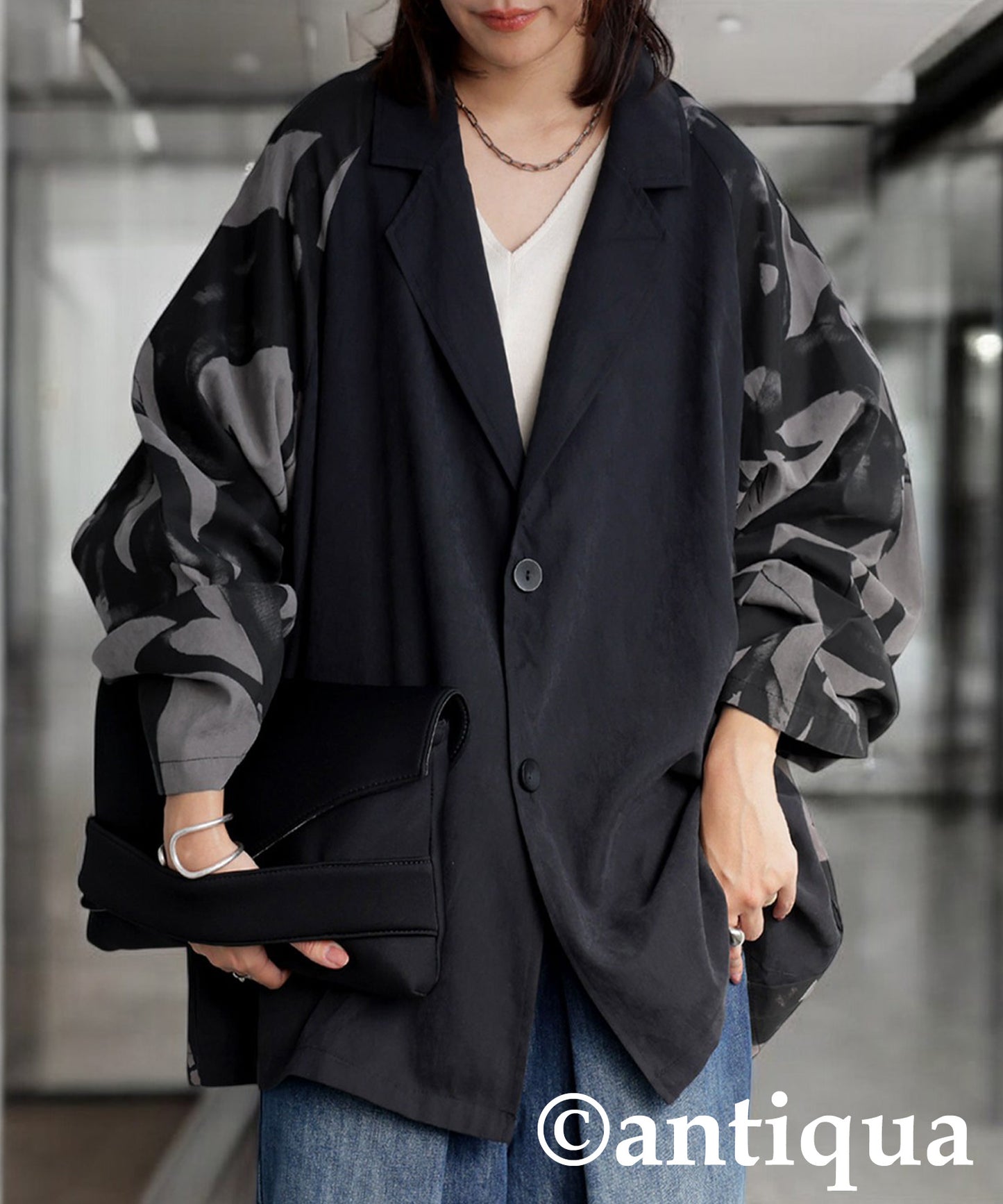 Pattern Switching Jacket Ladies