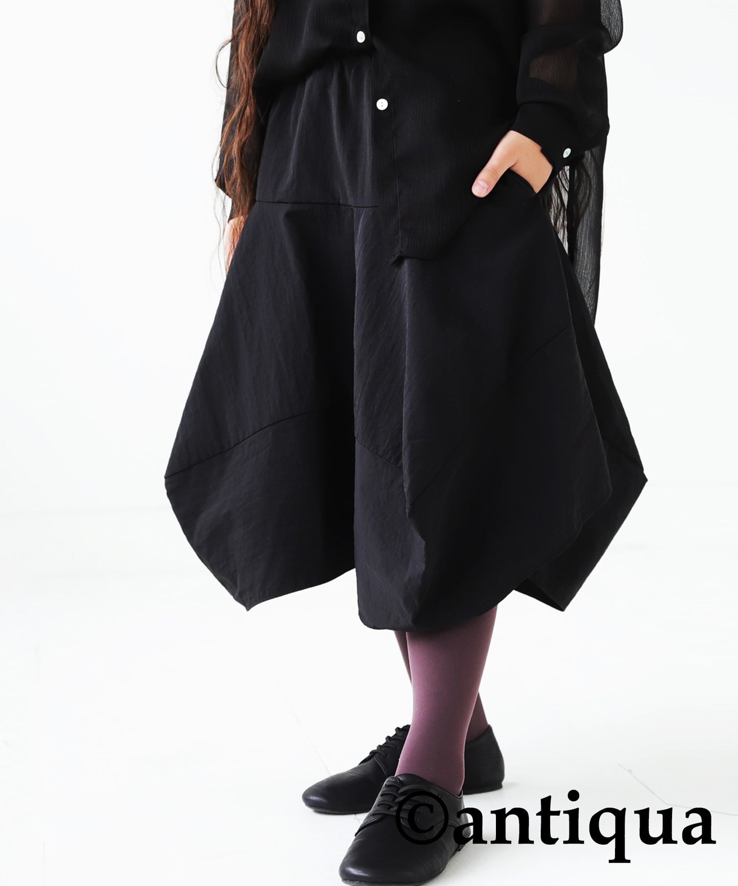 Deformation panel design skirt Kids