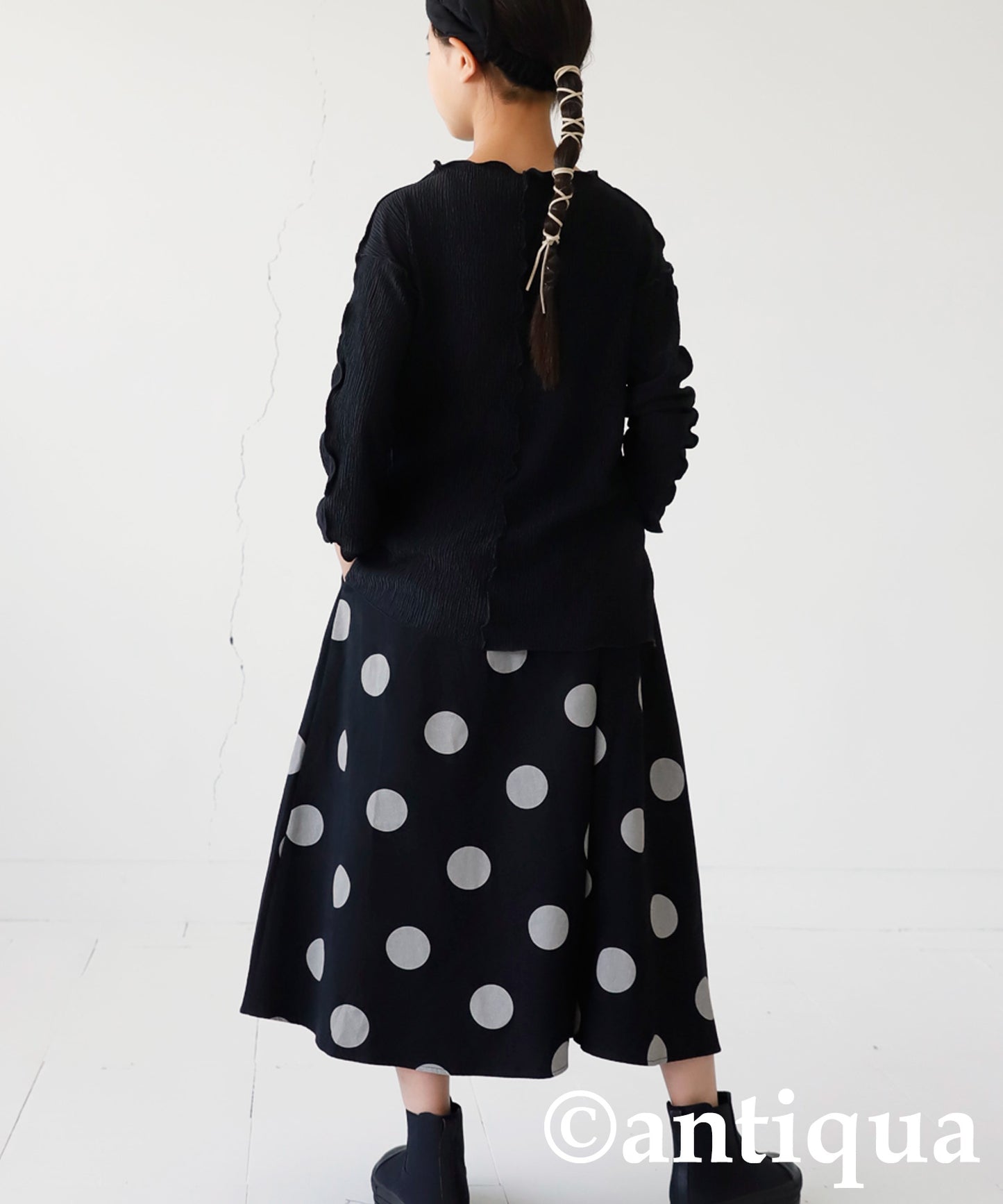 Kids flare skirt dot pattern