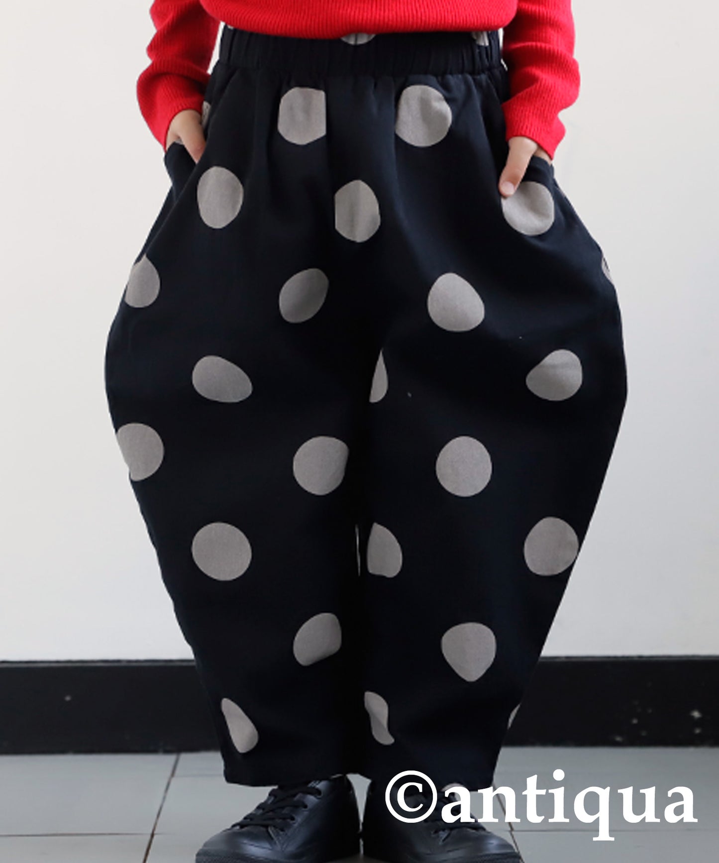 Kids circus pants dot pattern