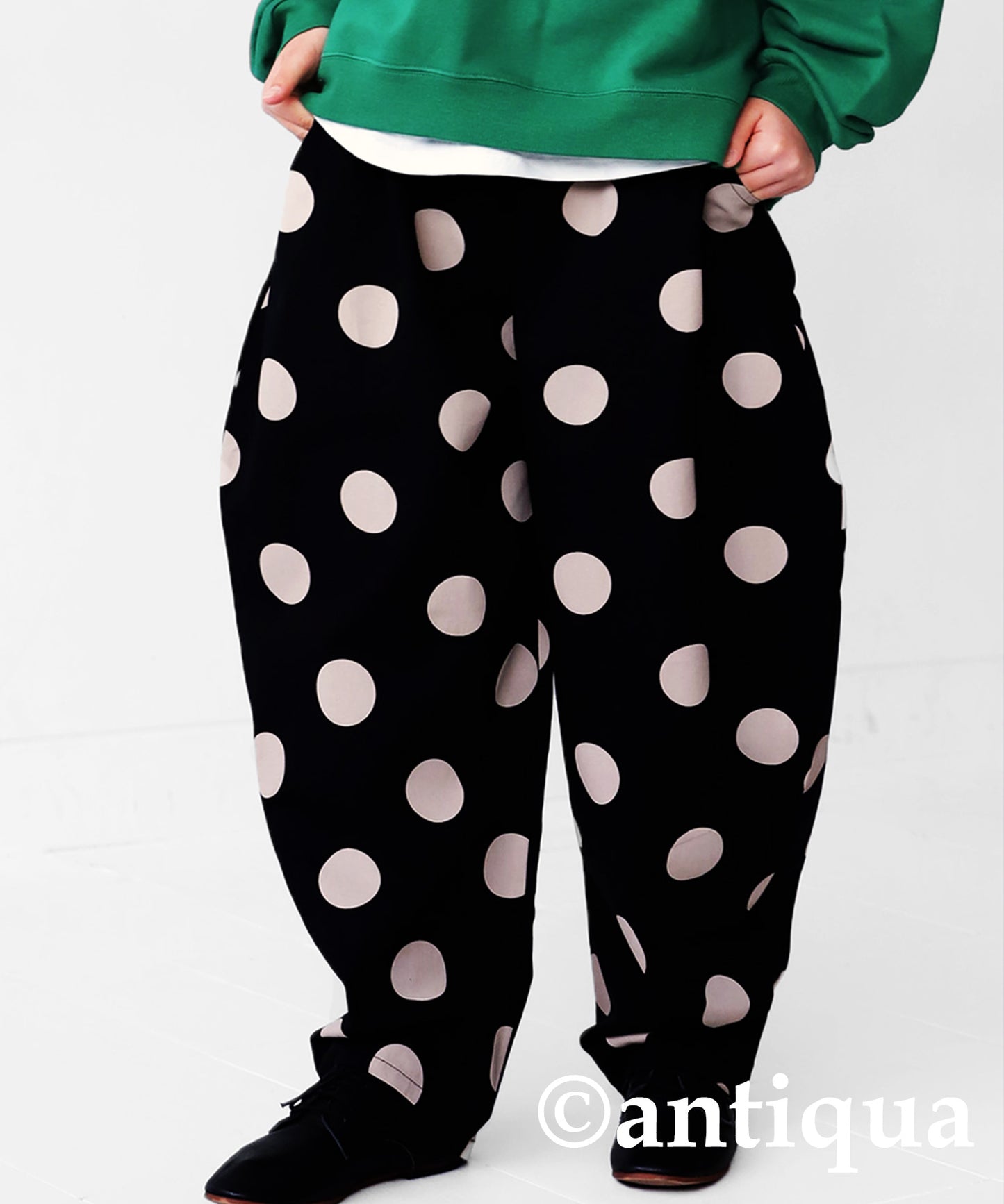 Kids circus pants dot pattern