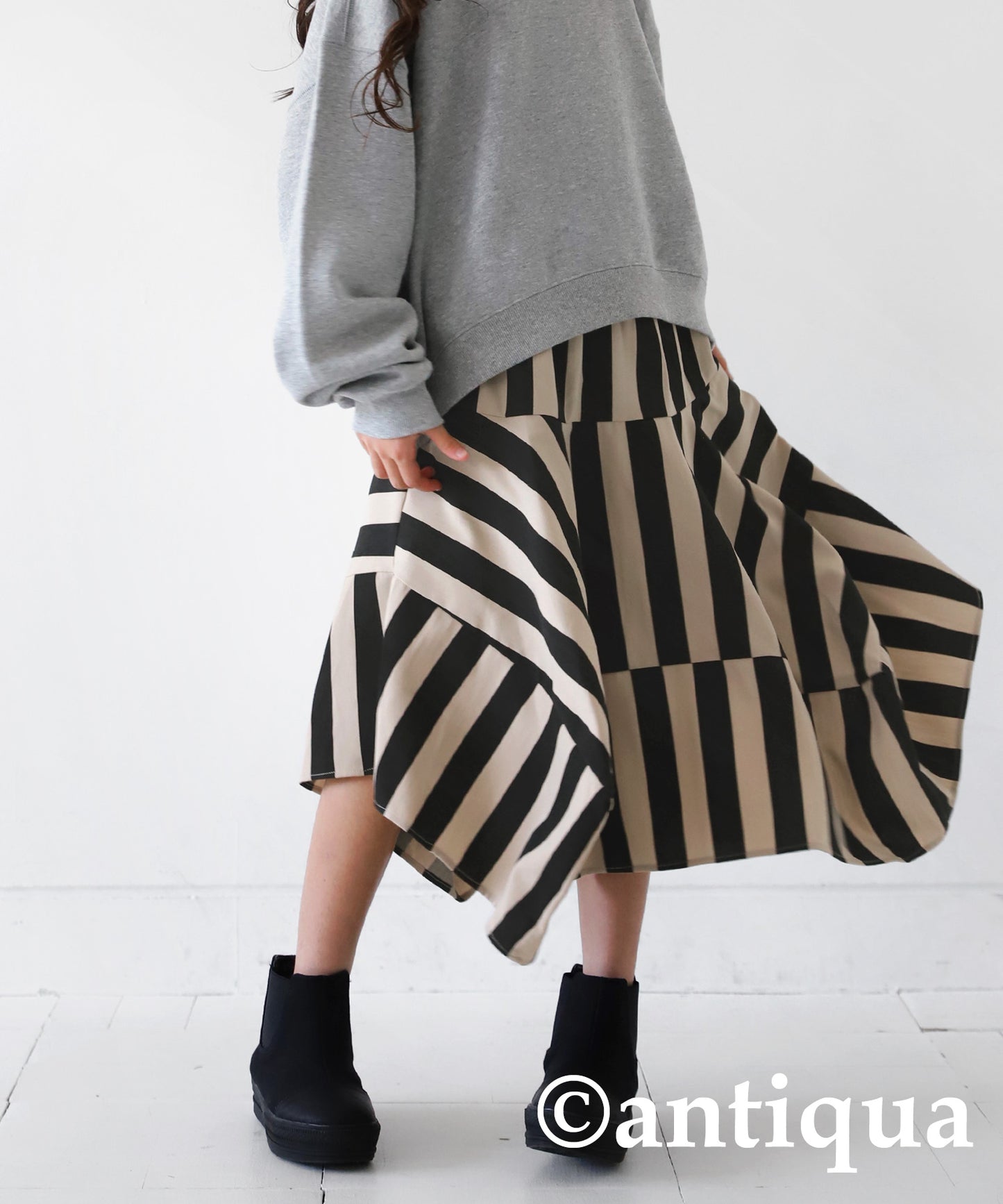 Striped pattern panel skirt Kids