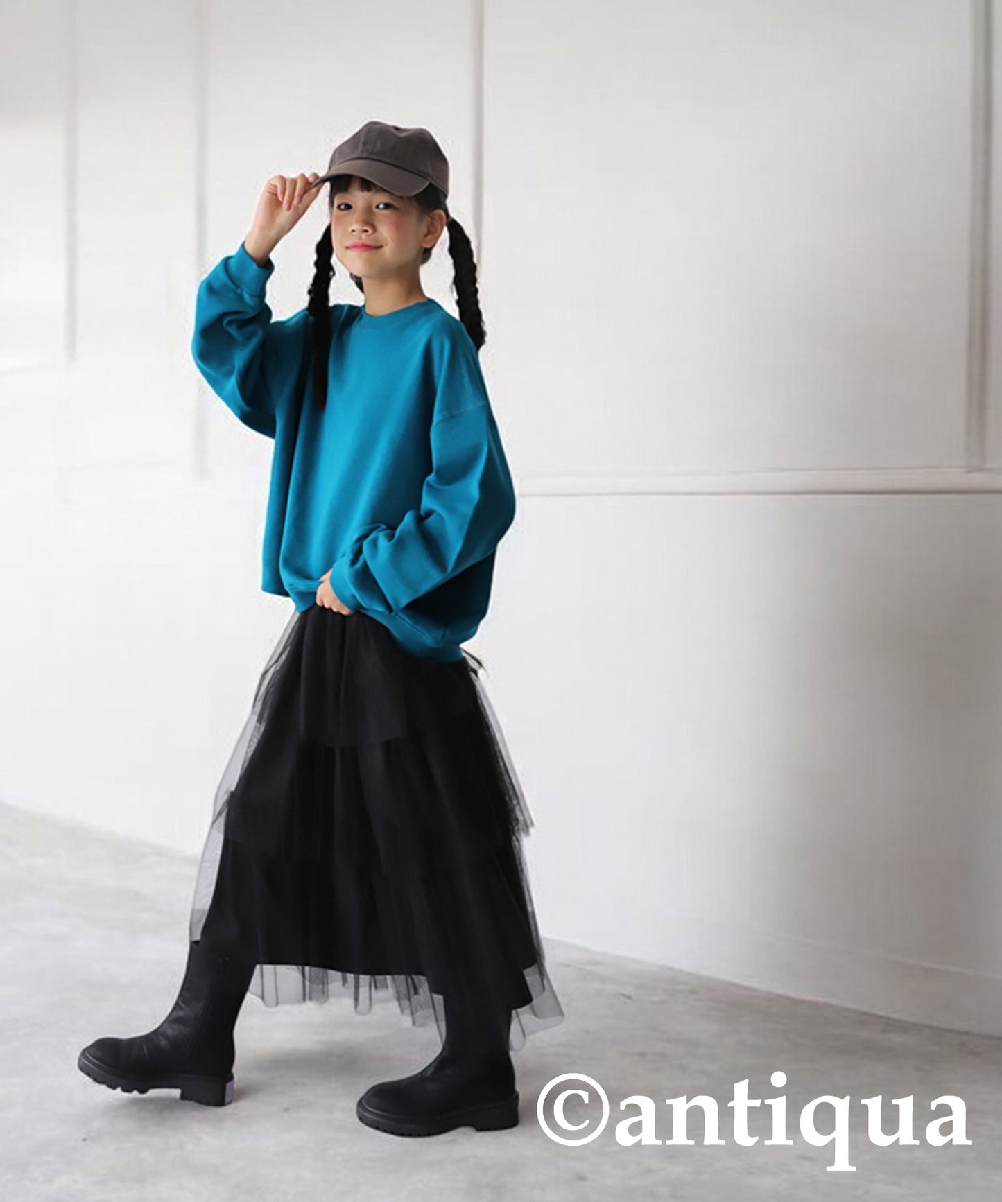 100% Cotton Basic Silhouette Sweatshirt Junior