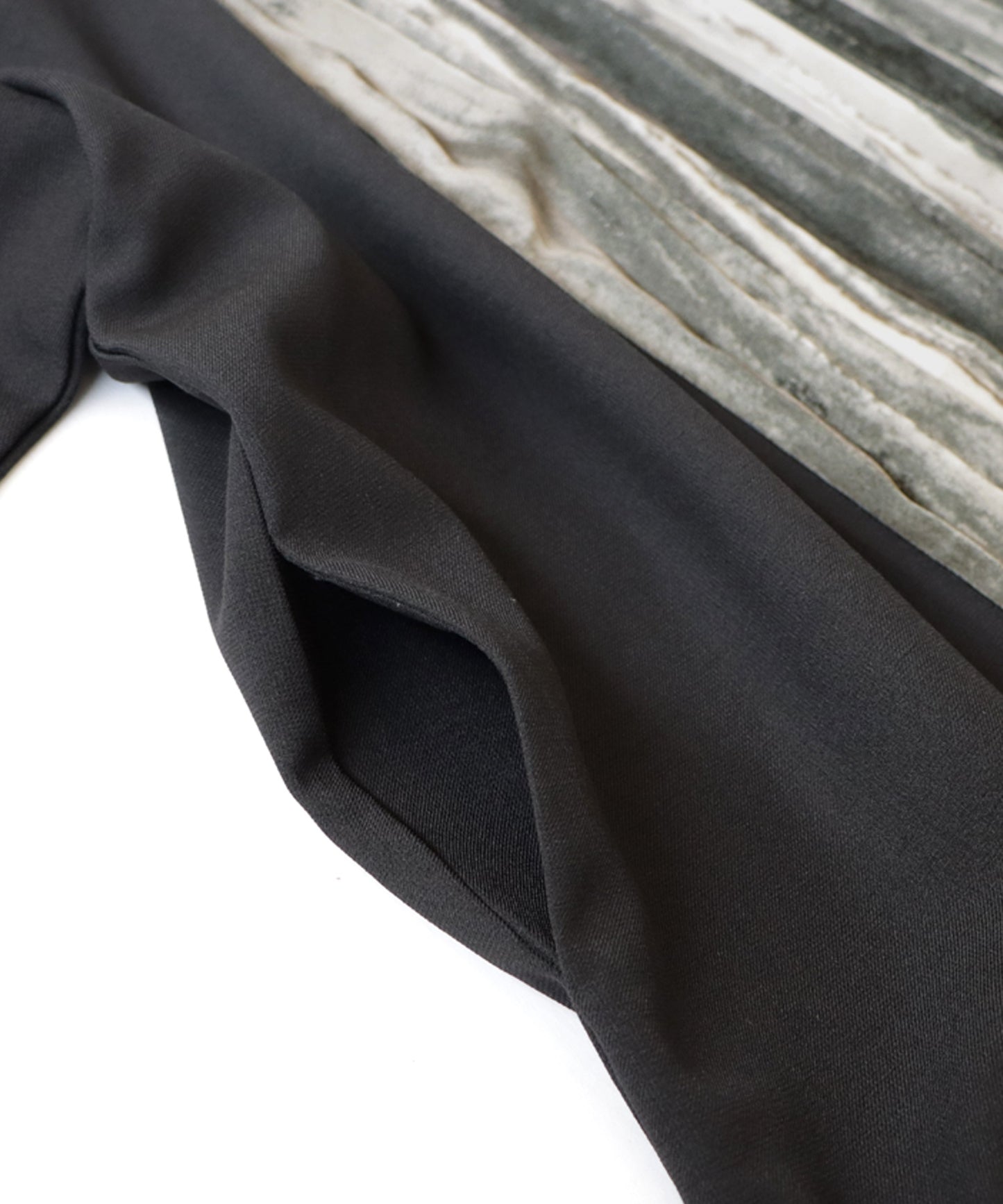 Nuance Pattern High Collar Dress Ladies