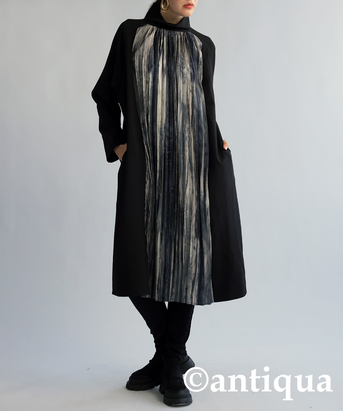 Nuance Pattern High Collar Dress Ladies