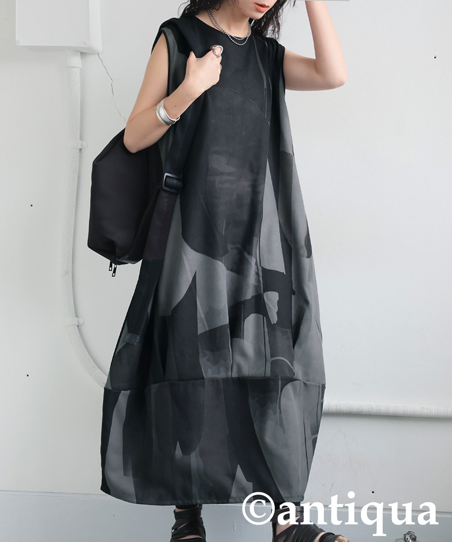 Ladies Cocoon Design Dress