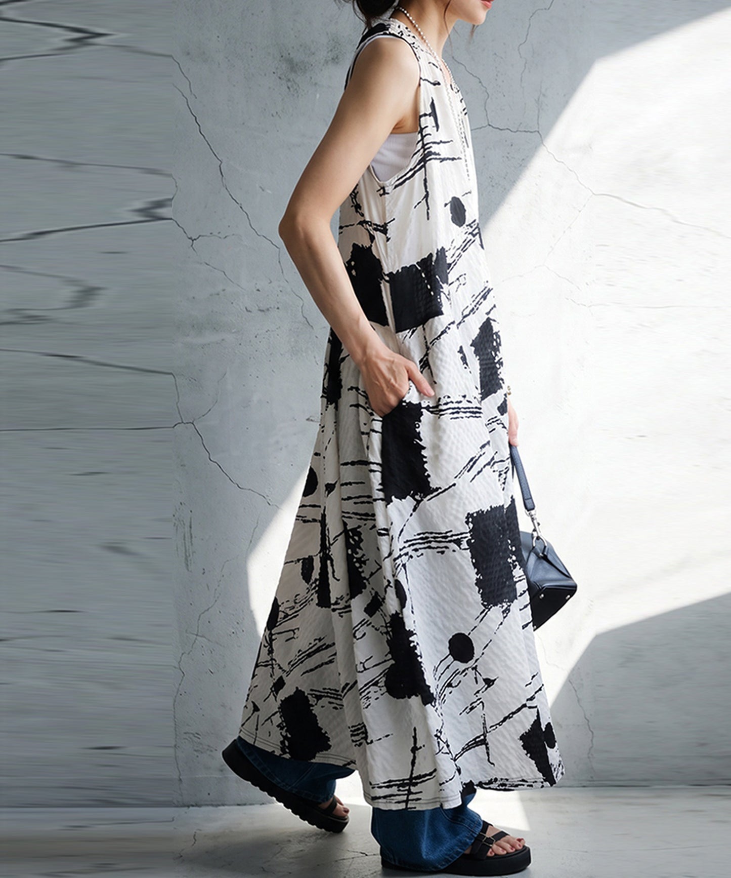 Flared Seersucker Art Print Dress Ladies