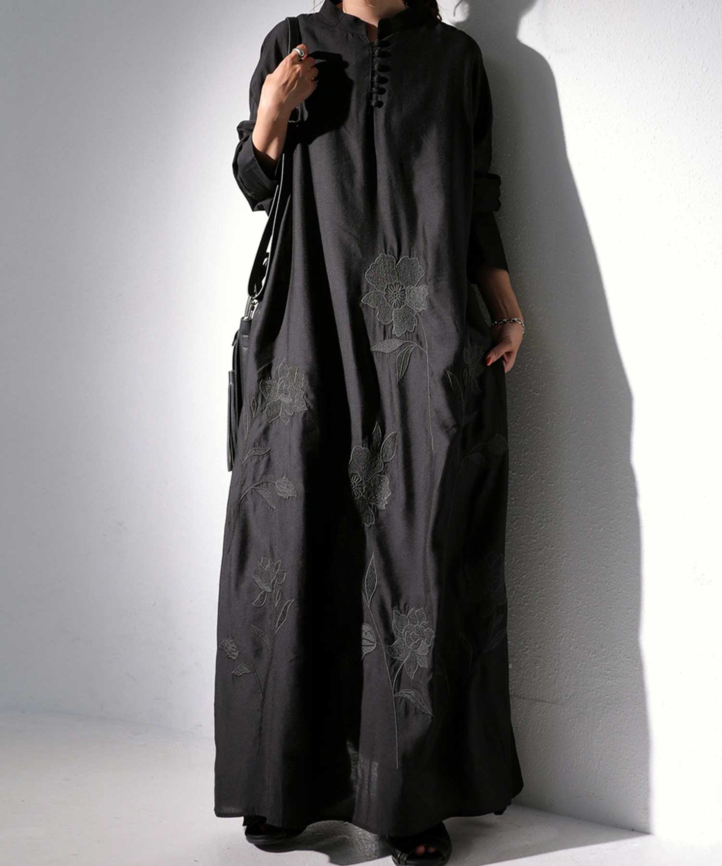 Ladies Floral embroidery Chinese style Casual Long dress Long-sleeve