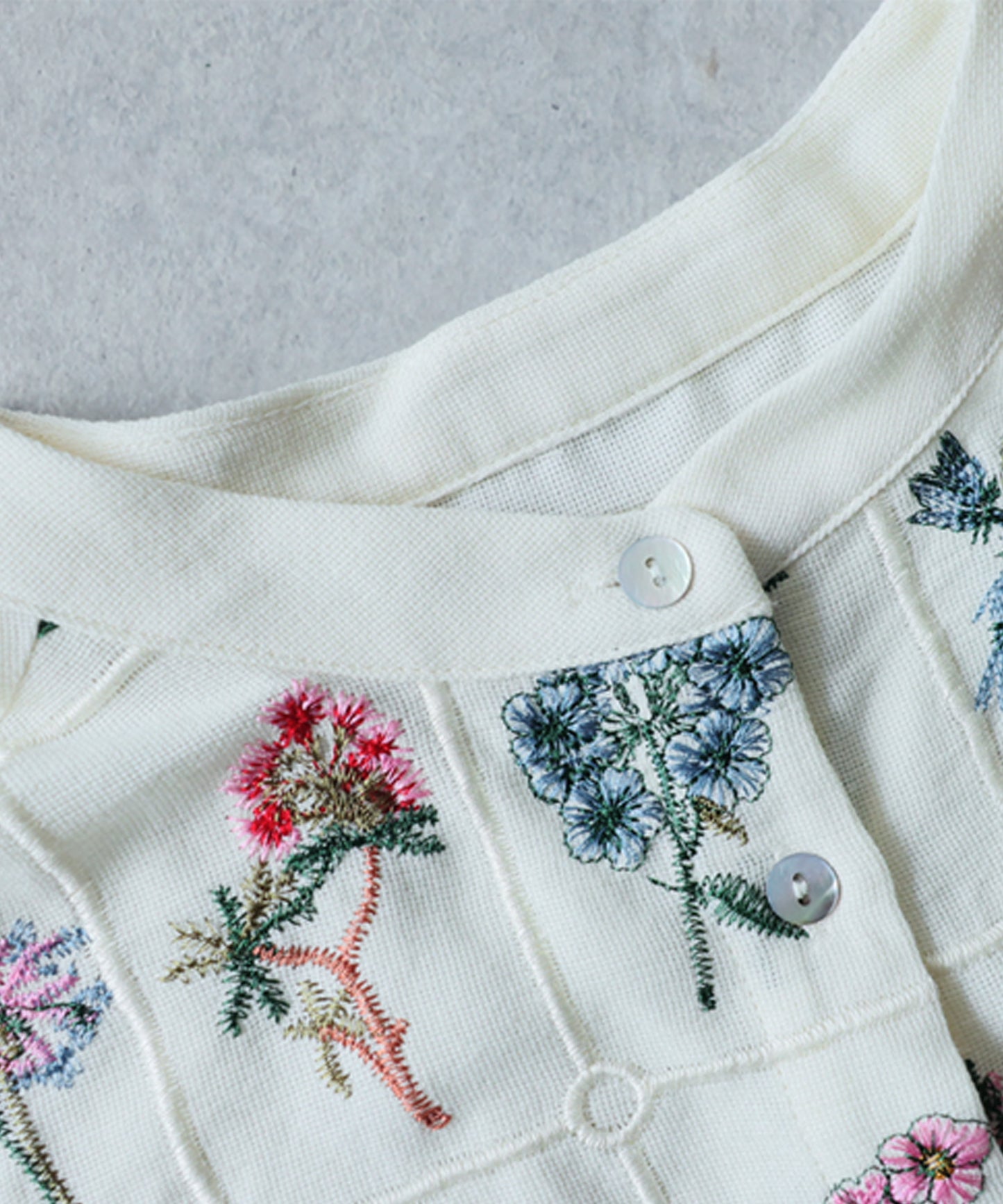 Band Collar Floral Embroidered Shirt Ladies