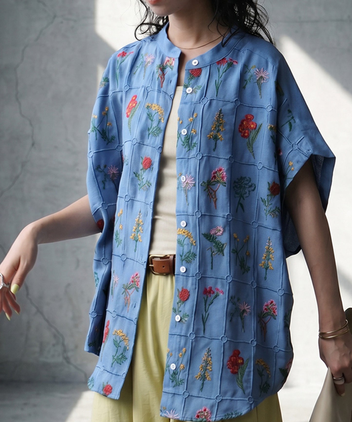 Band Collar Floral Embroidered Shirt Ladies
