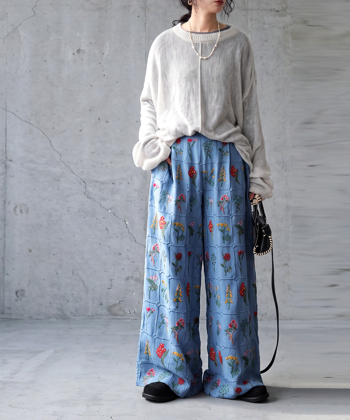 Flower Embroidered Wide-Leg Pants Ladies