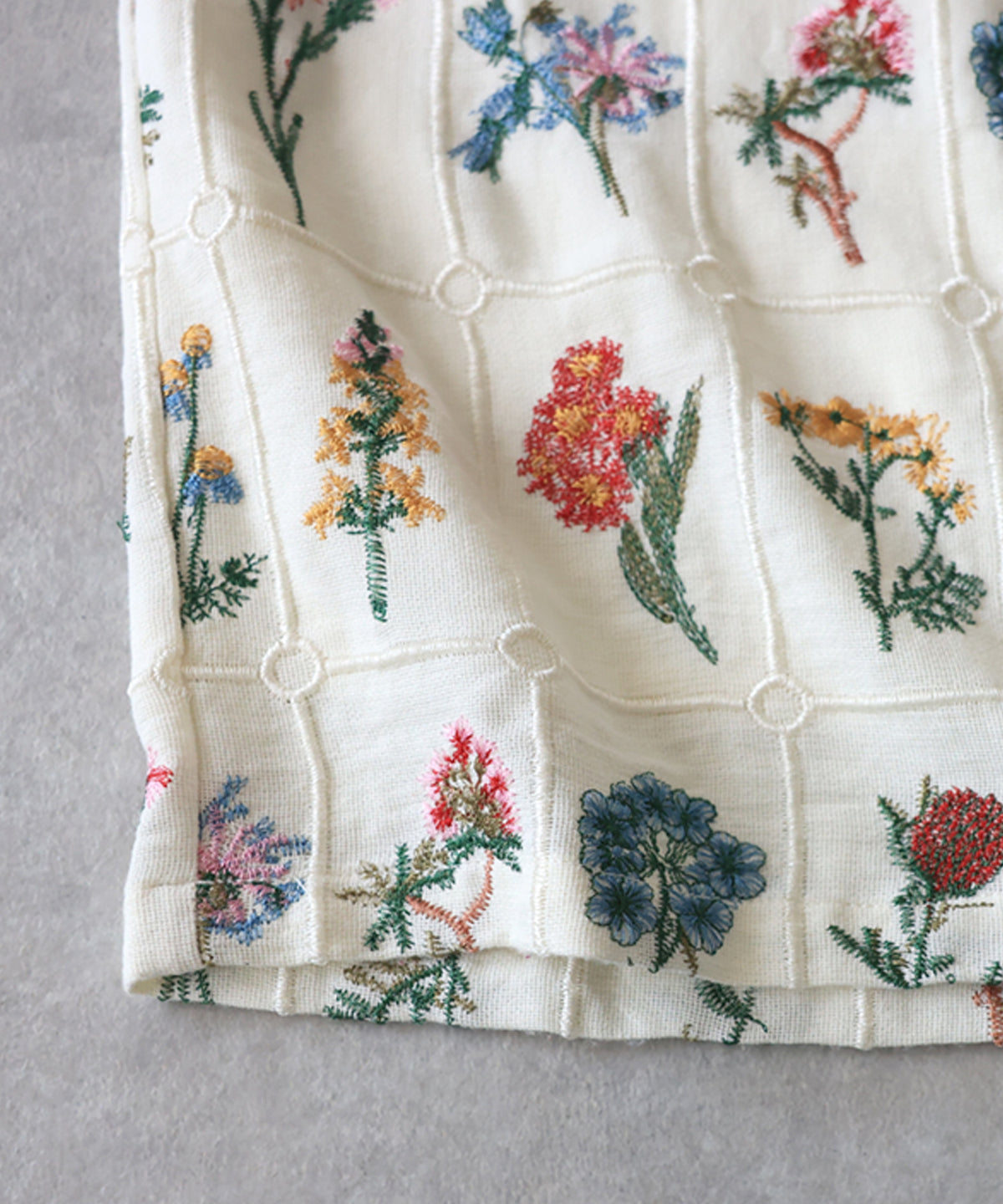 Flower Embroidered Wide-Leg Pants Ladies