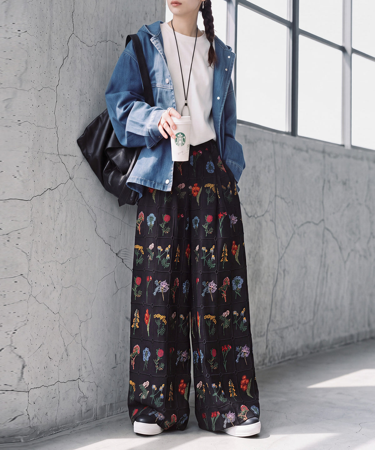 Flower Embroidered Wide-Leg Pants Ladies