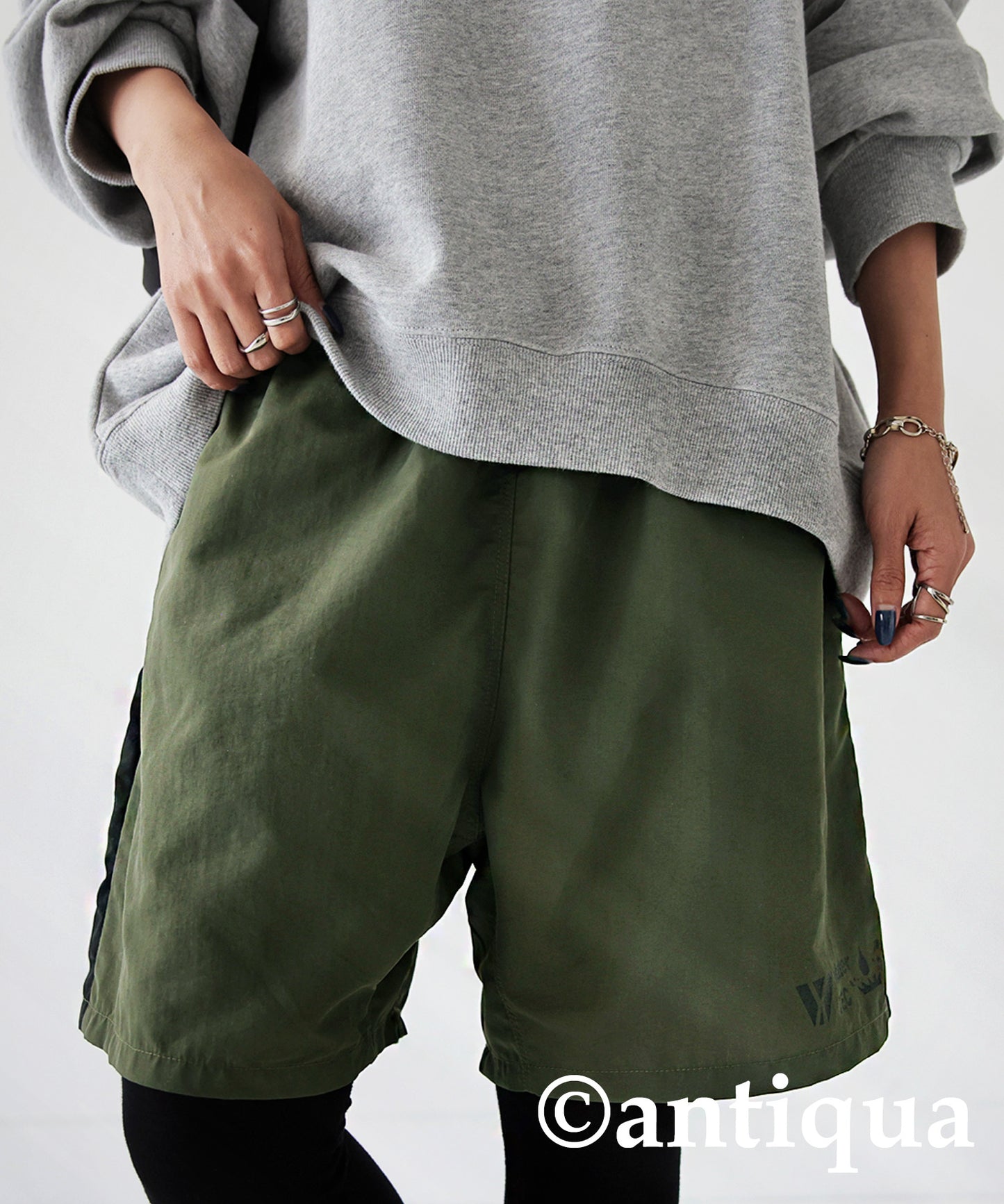 Water -repellent line pants for amphibious Ladies shorts