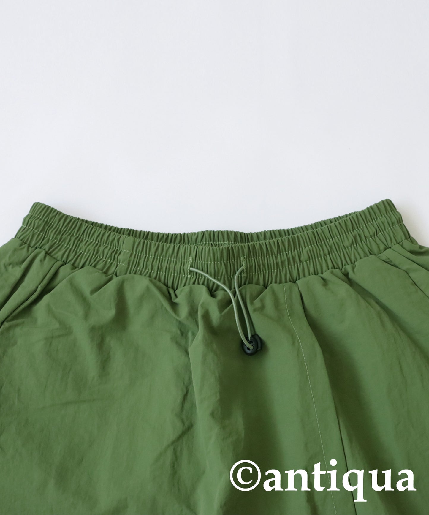 Water -repellent Ladies skirt for amphibious