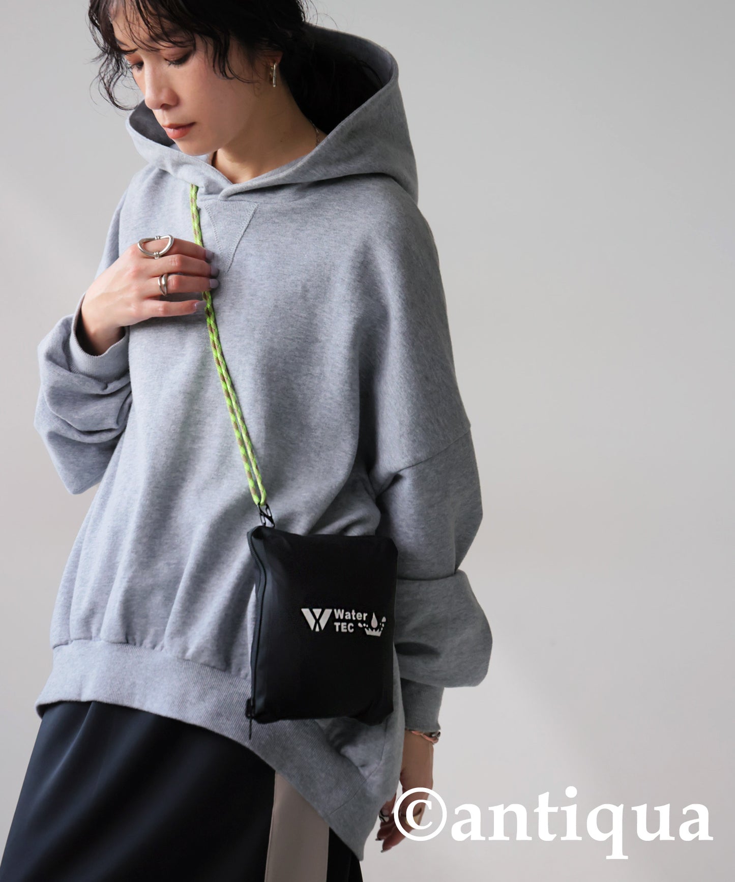 UV -Cut Water -Repellent Hoodie Ladies