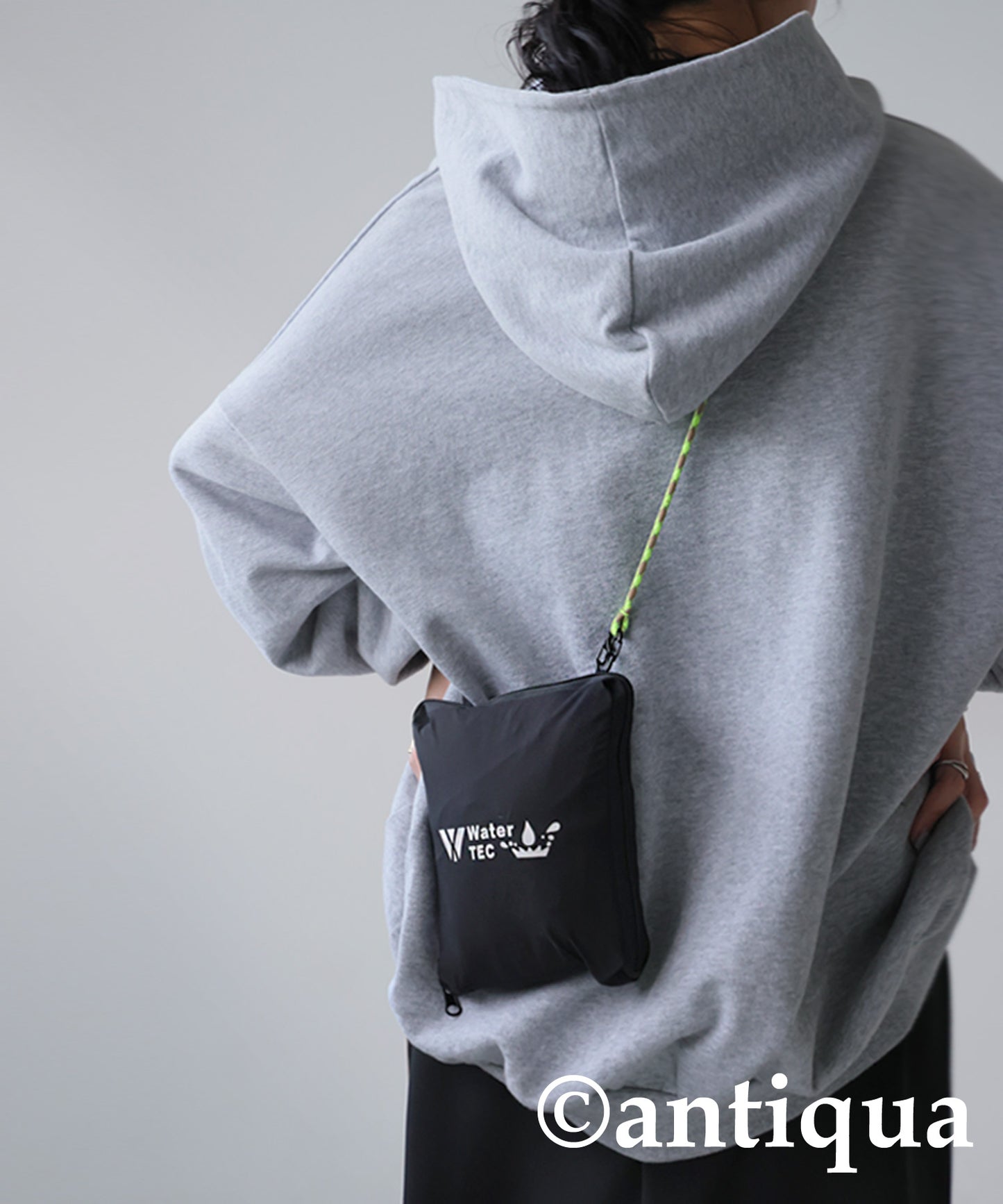 UV -Cut Water -Repellent Hoodie Ladies