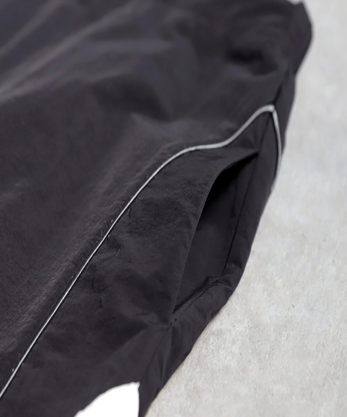 Ladies Skirt with Water Repellent Line