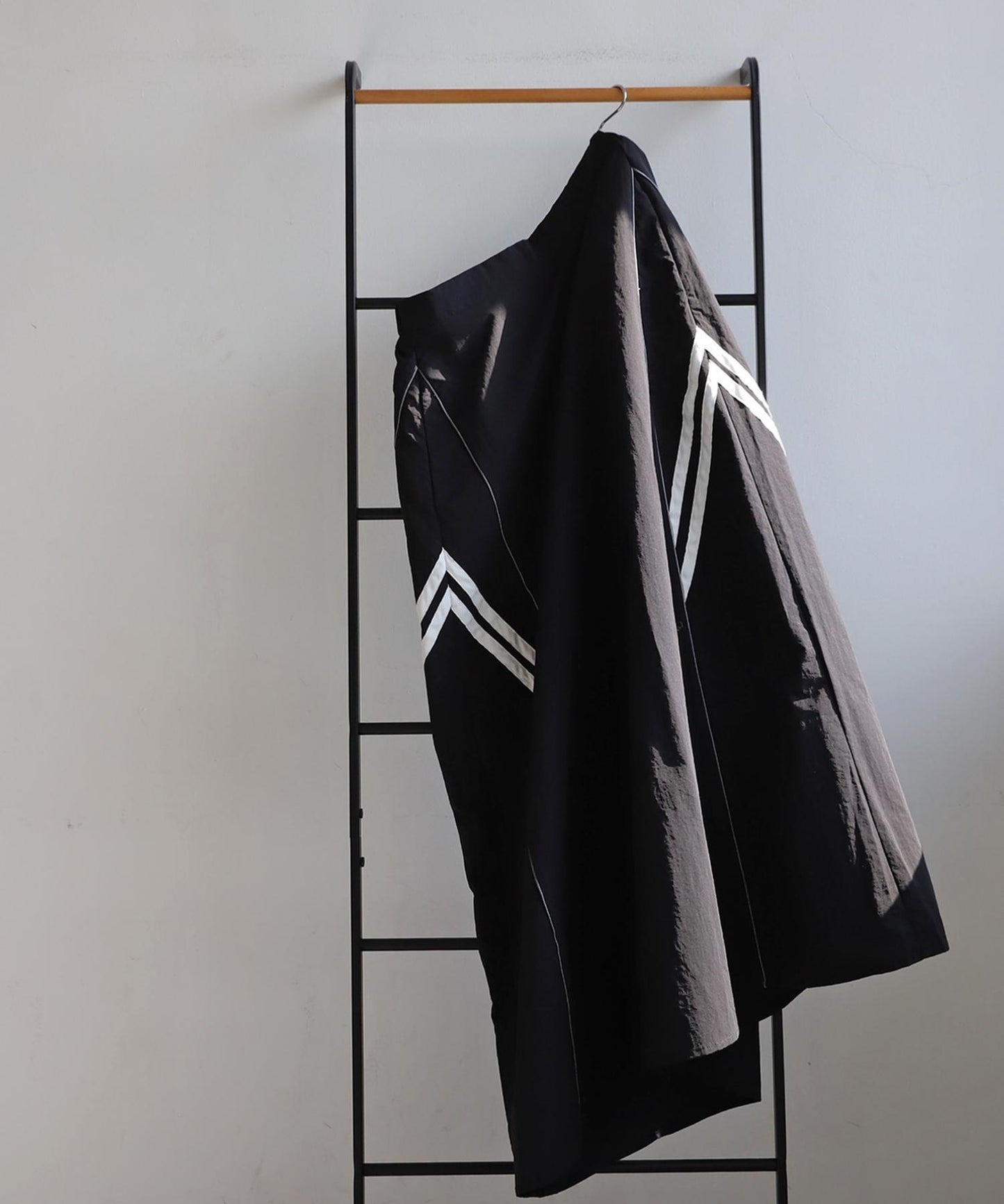 Ladies Skirt with Water Repellent Line