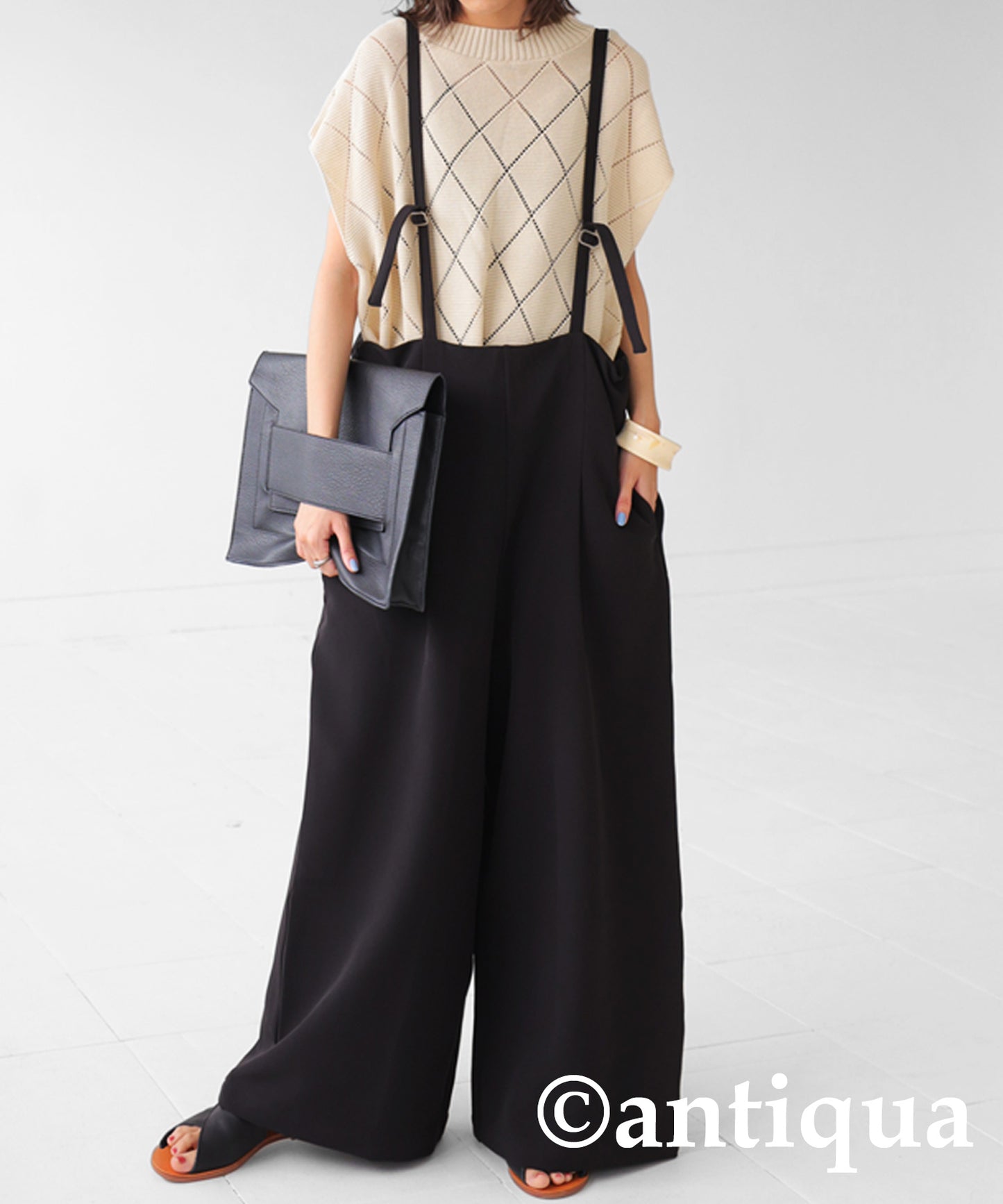 Wide pants with suspenders Ladies