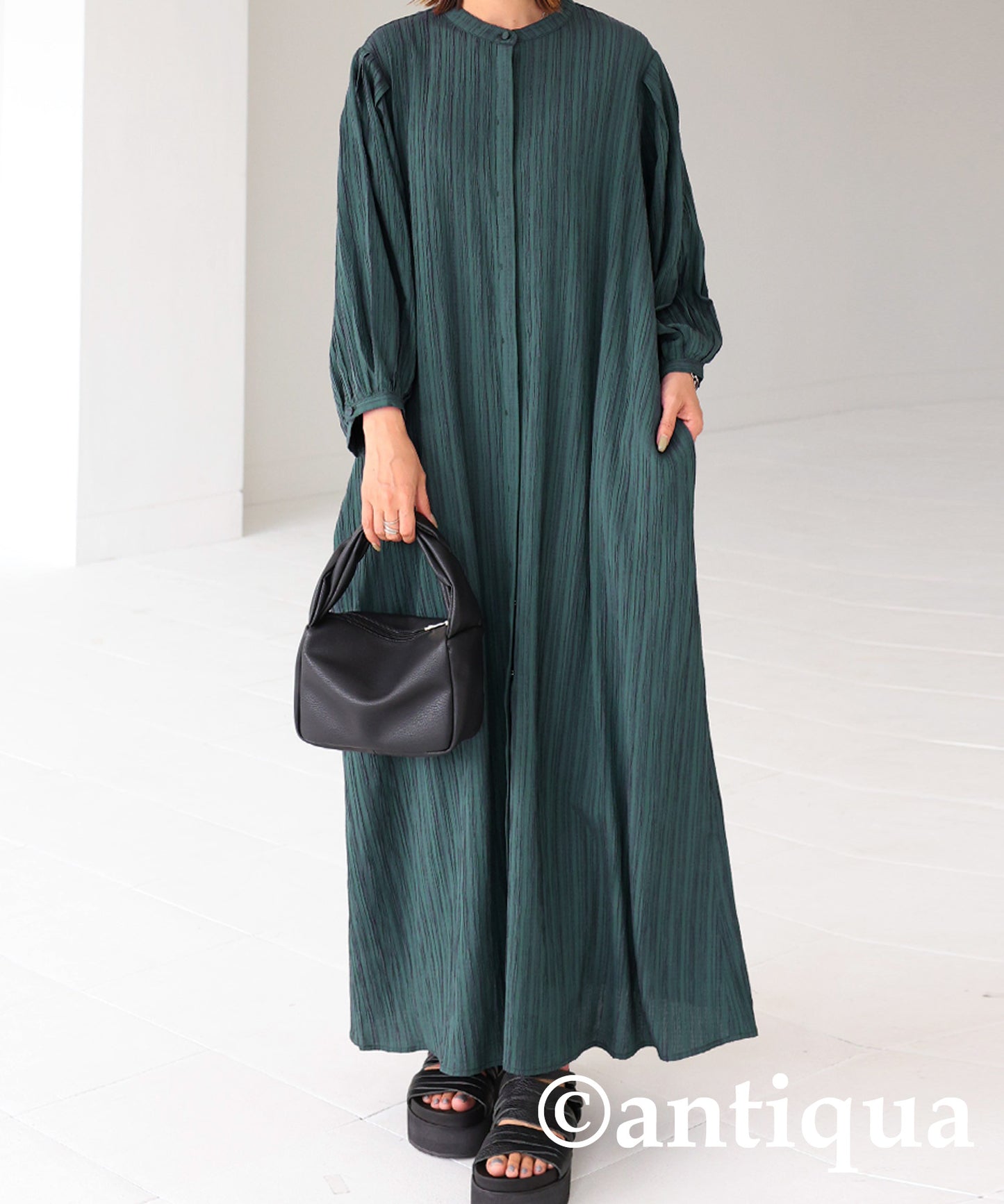 Volume sleeve dress Ladies