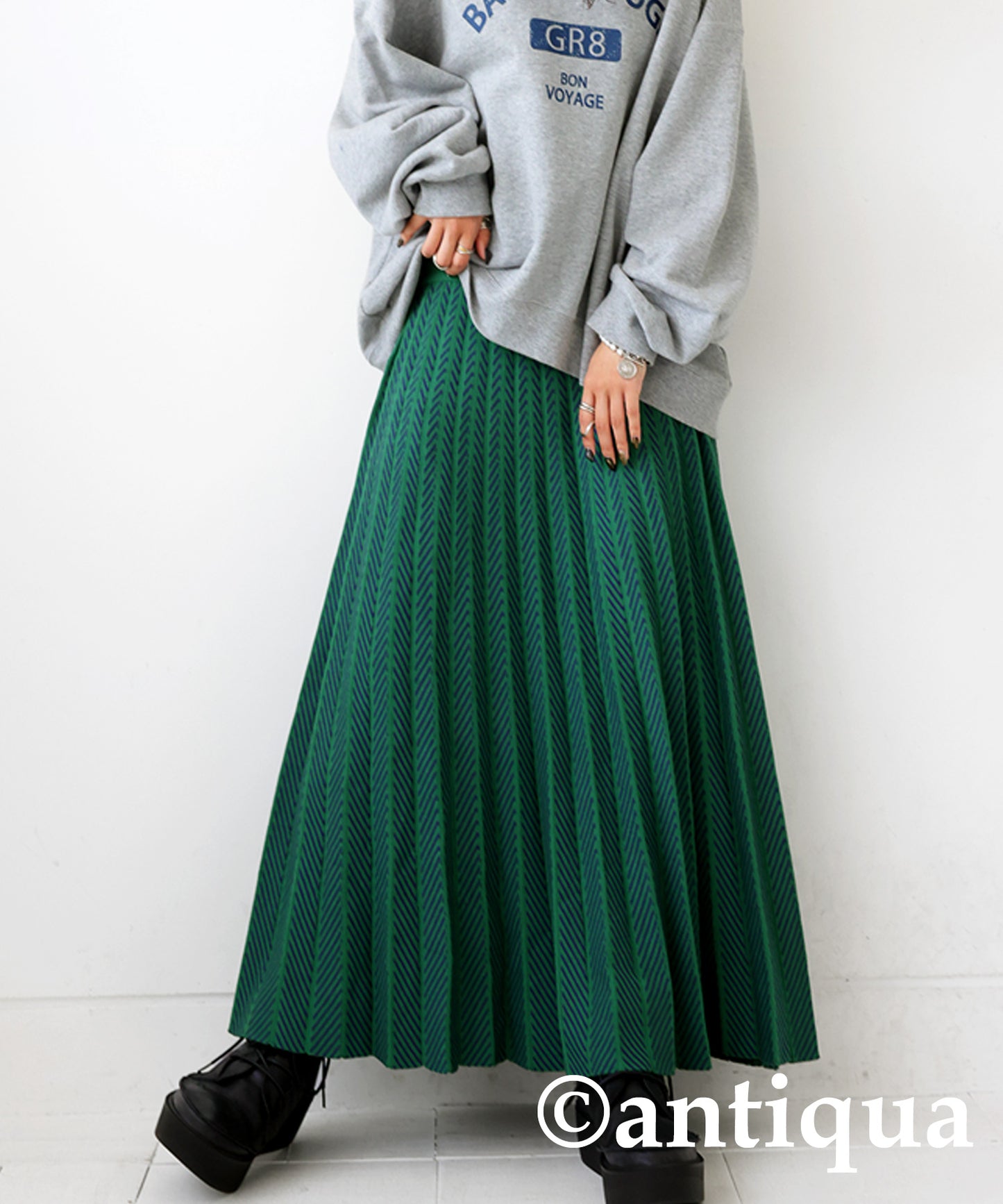 Jacquard weaving pleated skirt Ladies