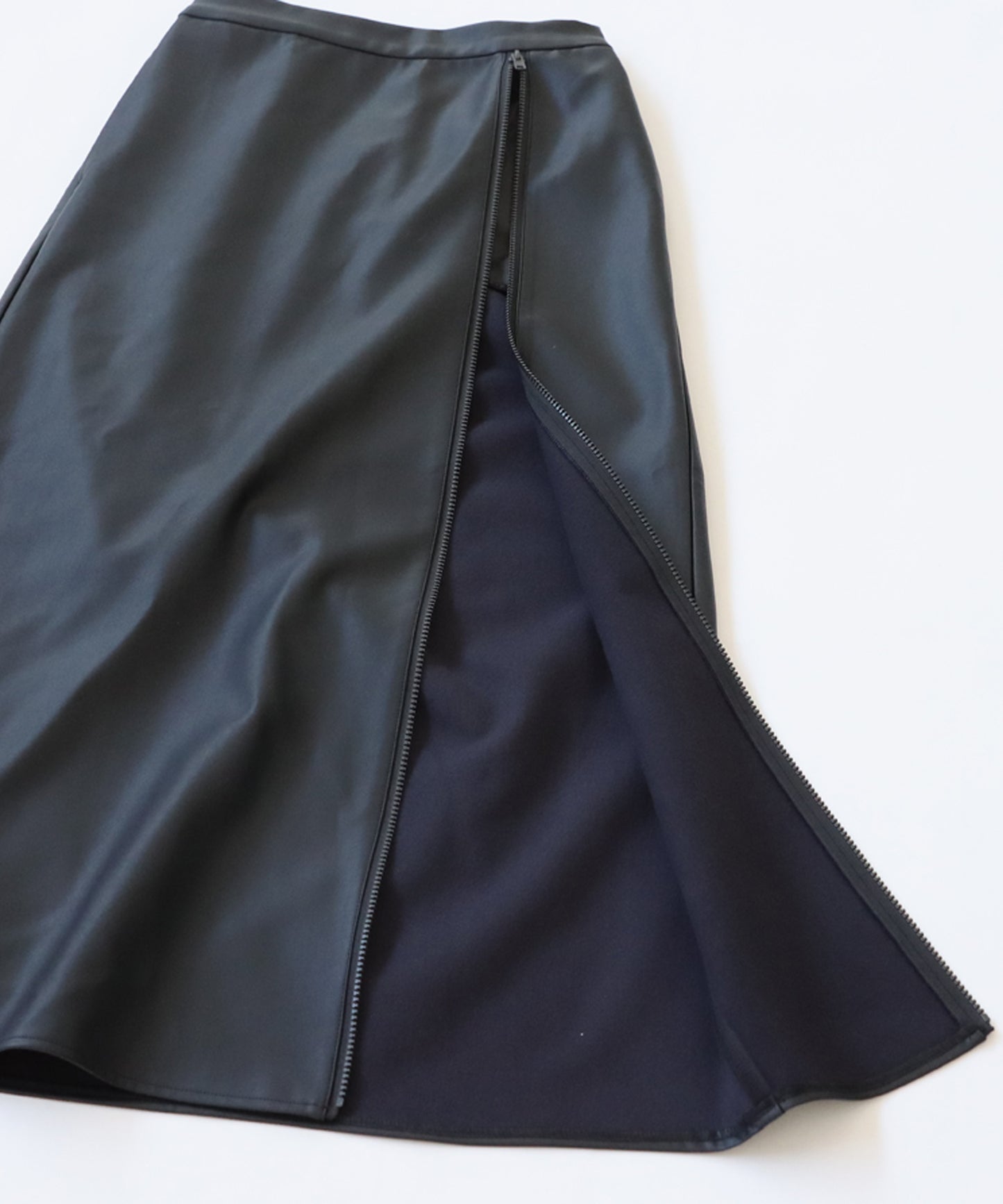 Leather Tight Skirt With Zip Ladies