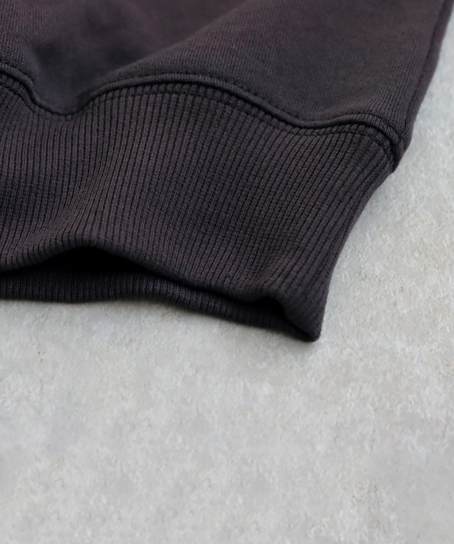 Raw Edge Design Sweatshirts Ladies