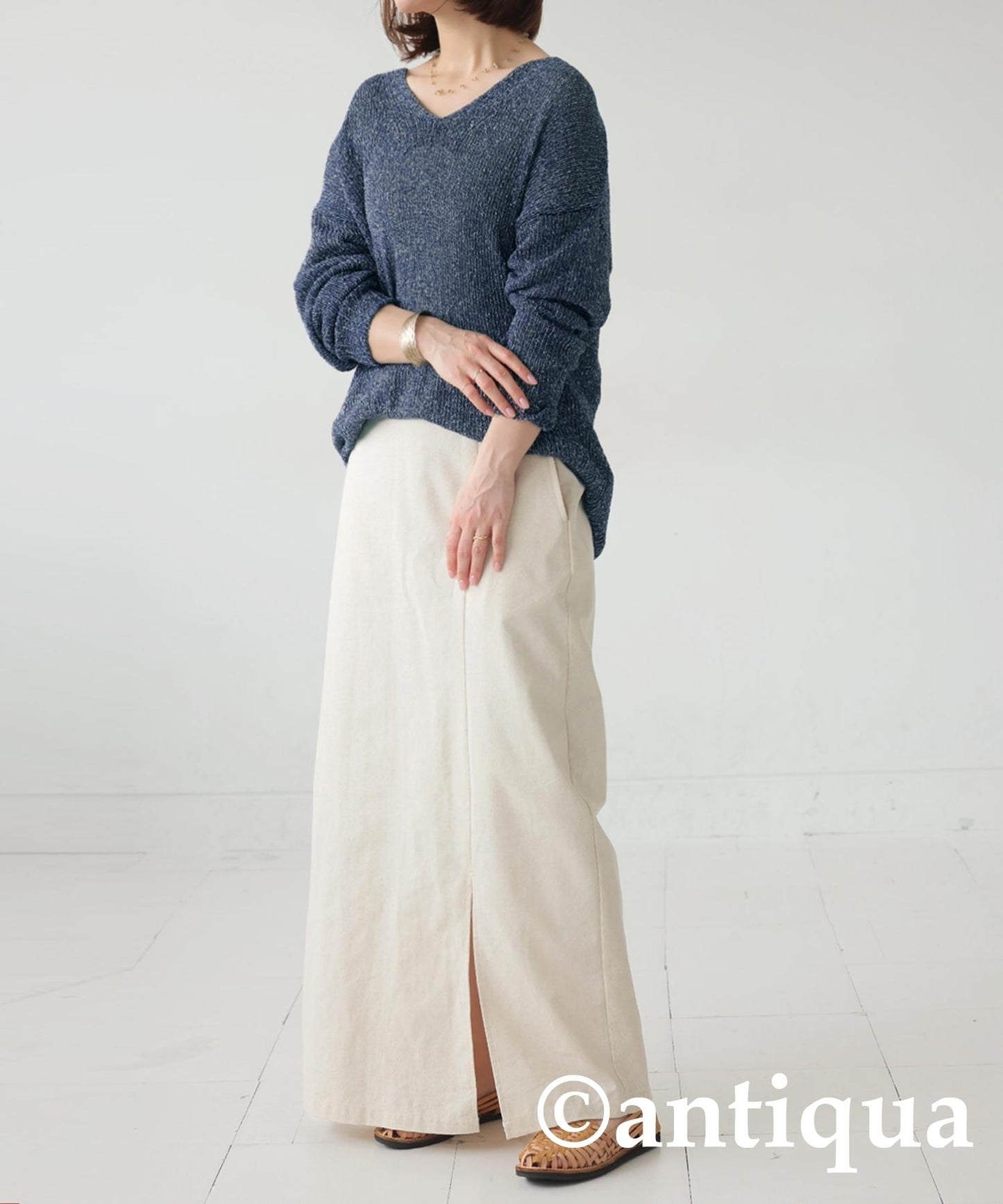 Ladies V-Neck Slub Knit