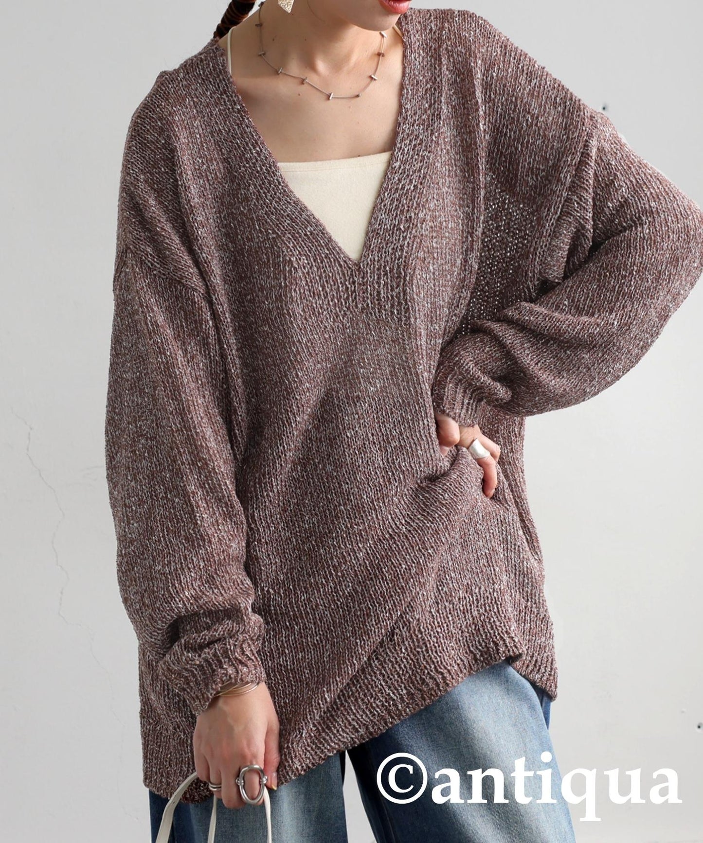 Ladies V-Neck Slub Knit