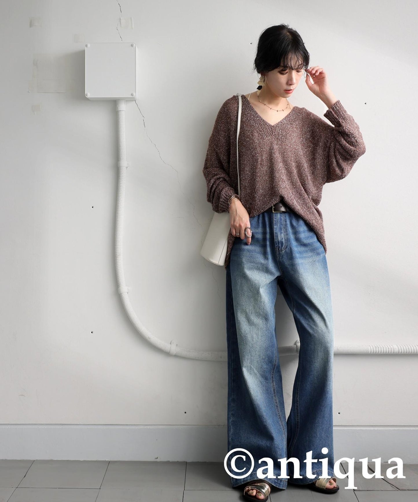 Ladies V-Neck Slub Knit