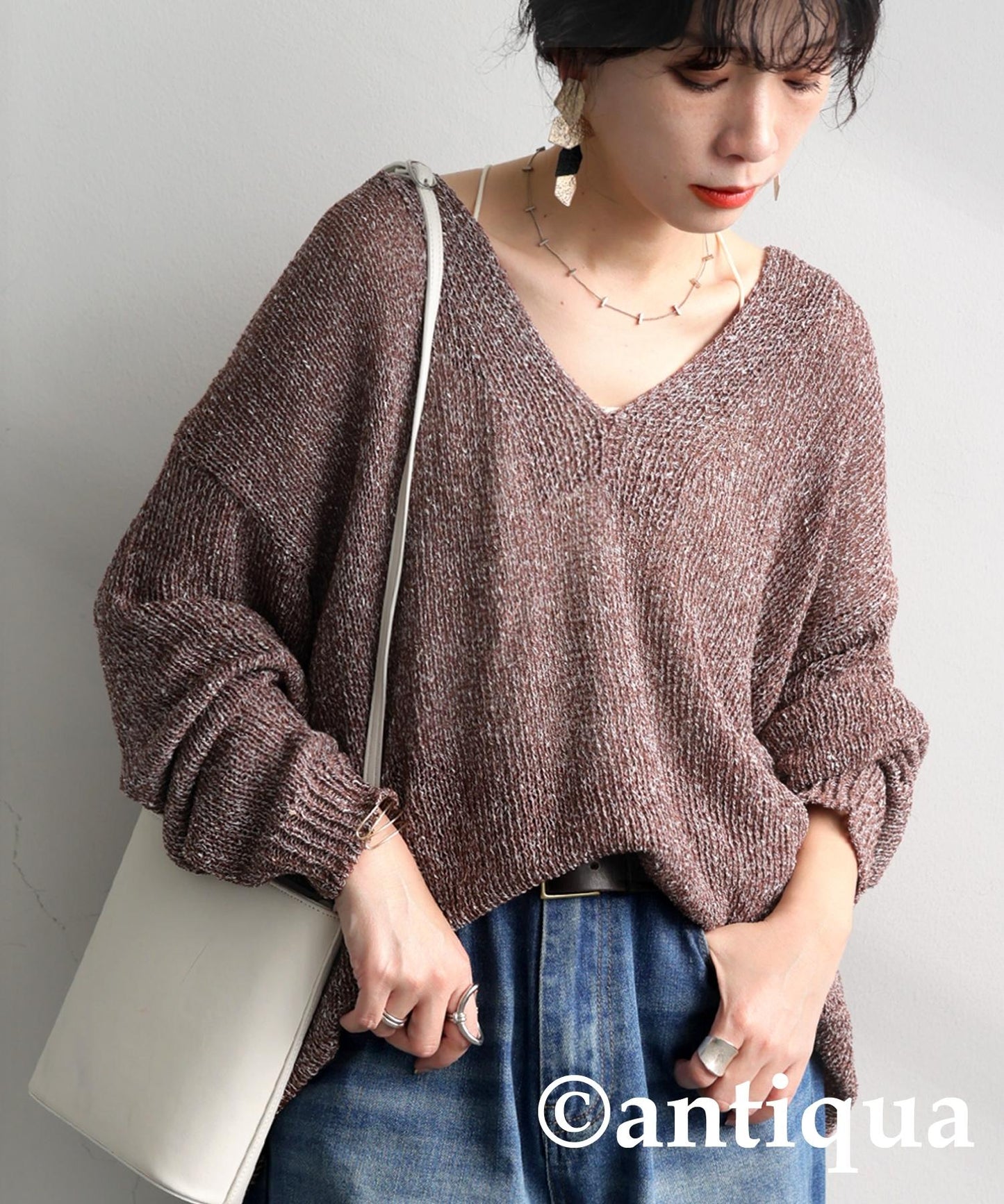 Ladies V-Neck Slub Knit