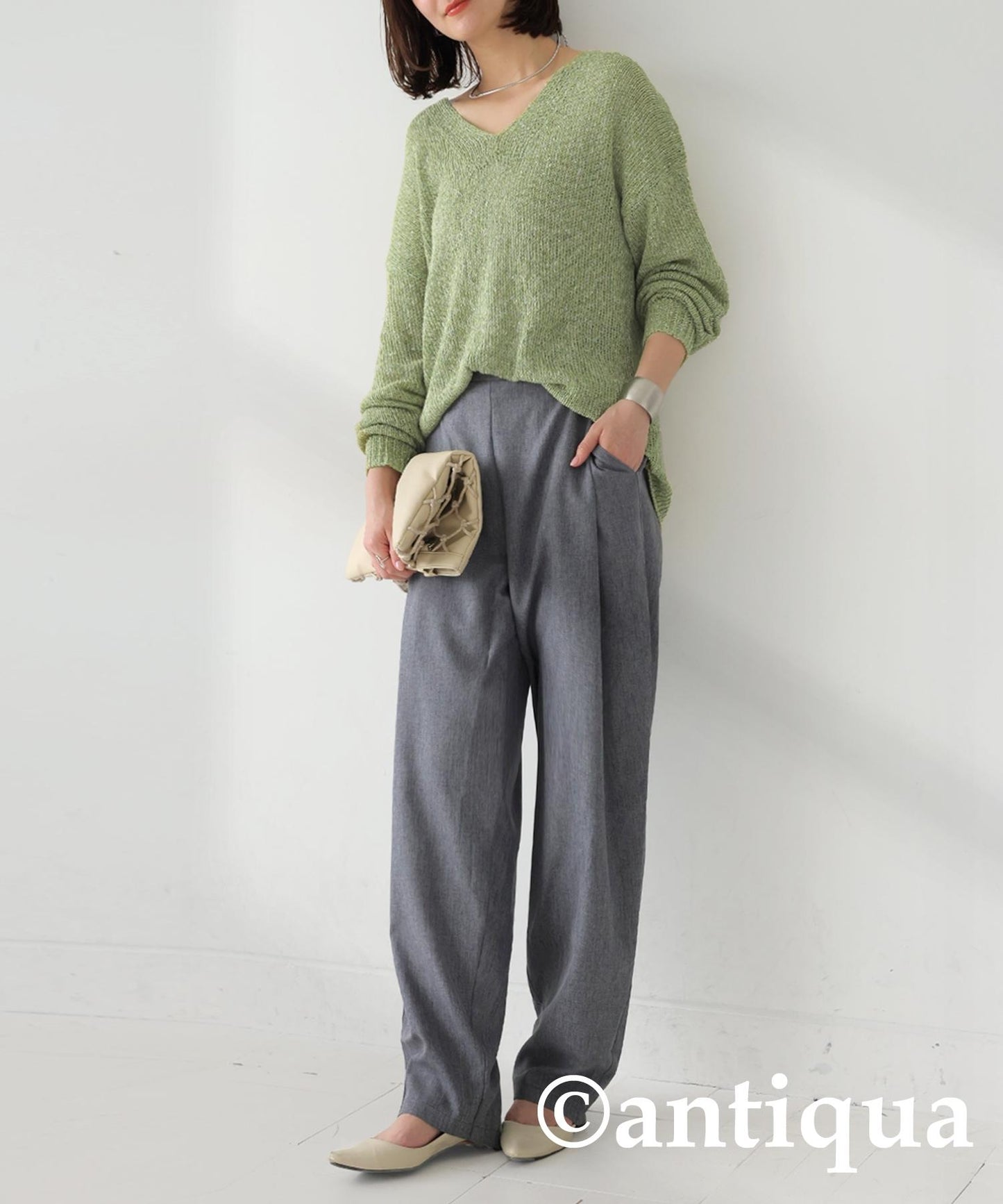 Ladies V-Neck Slub Knit